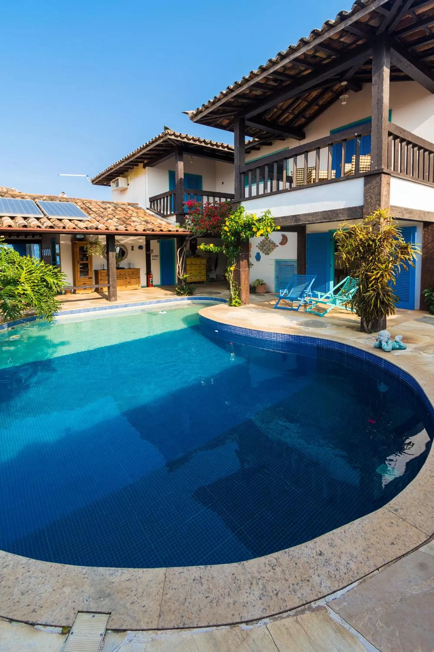 Property building in Vila Bela-Emília