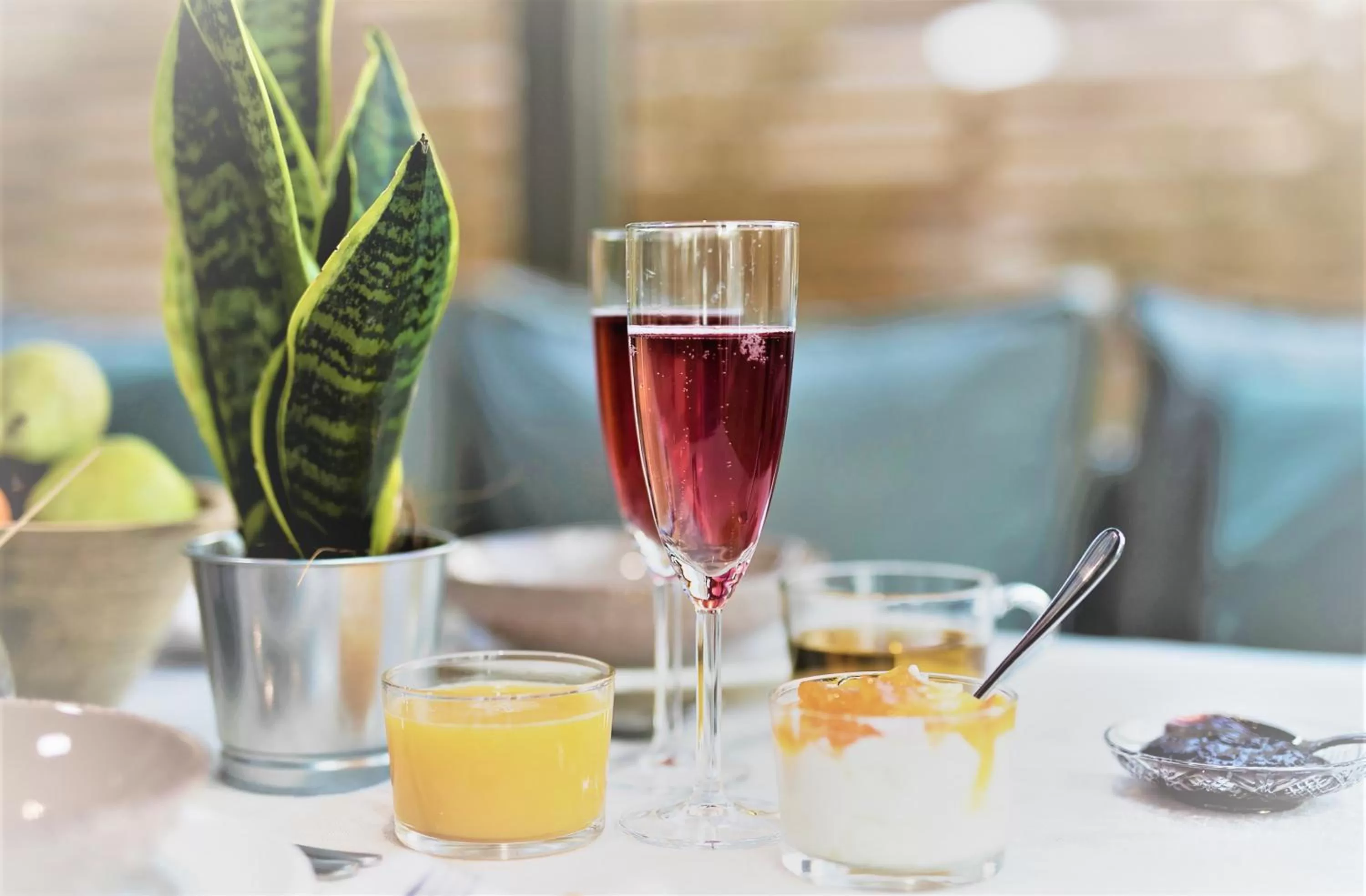 Food and drinks in MIRIVILI hospitality & wellness