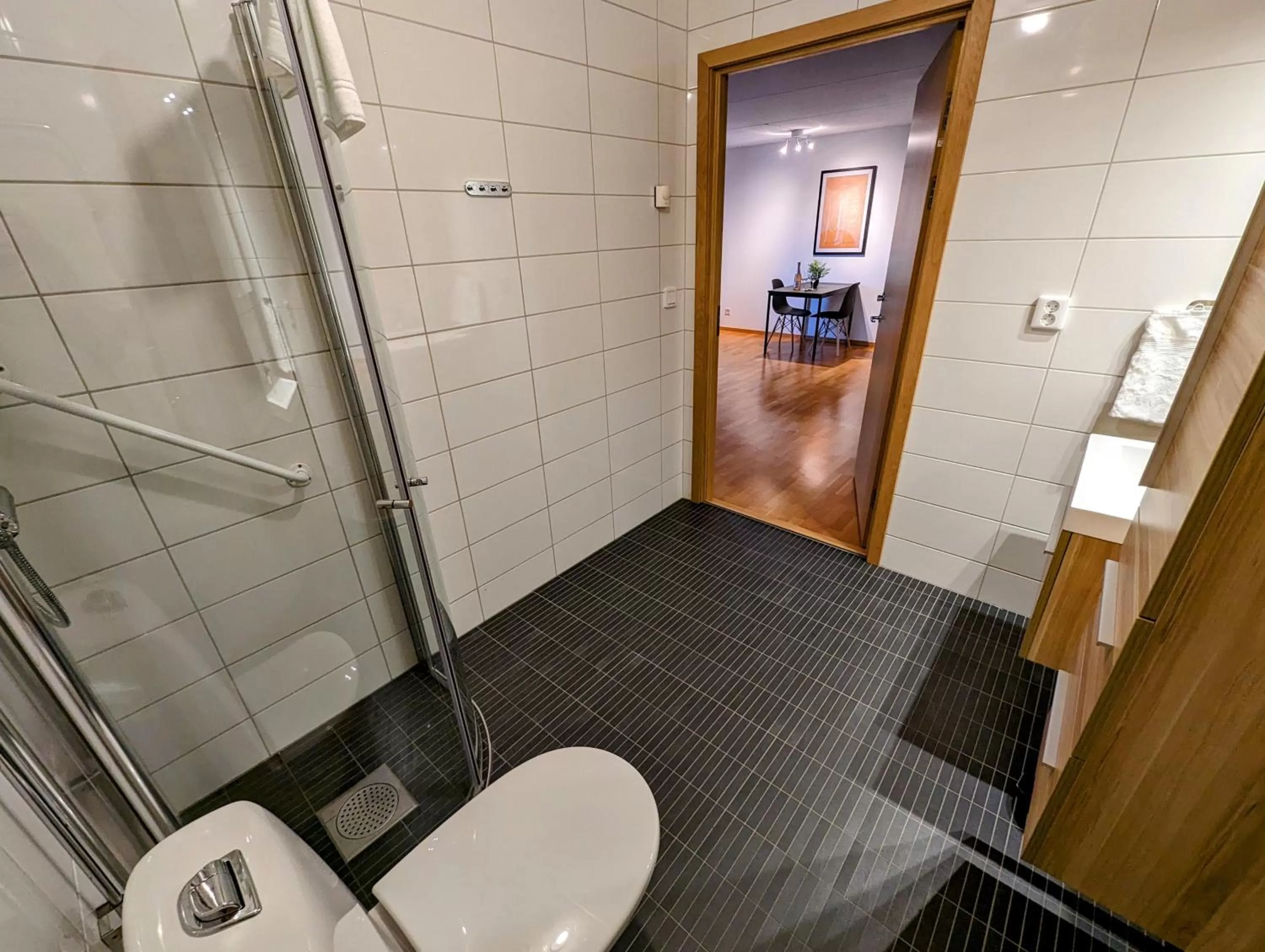 Shower in Hotell Bro