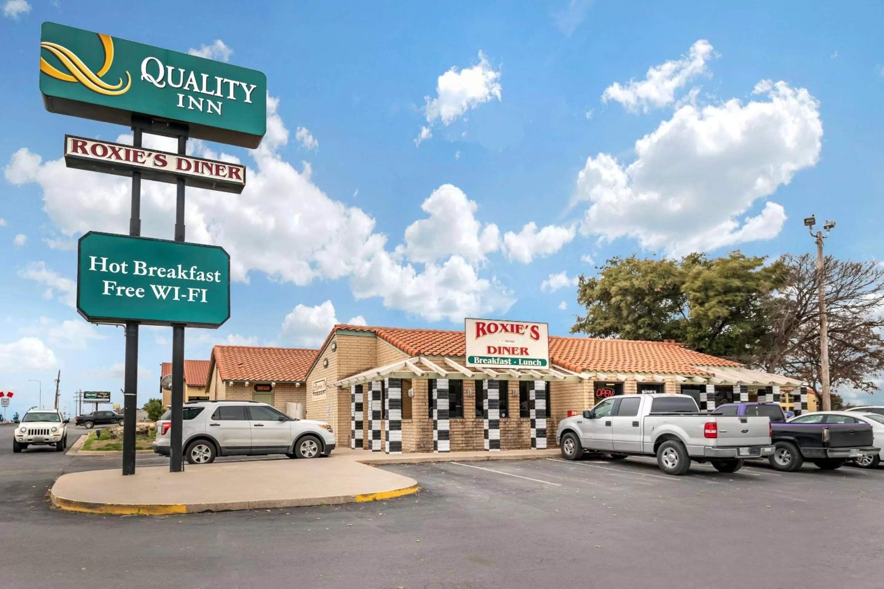 Property building in Quality Inn San Angelo