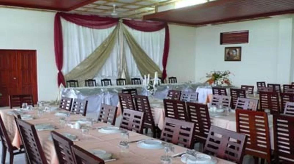 Banquet/Function facilities, Restaurant/Places to Eat in Arbiru Beach Resort