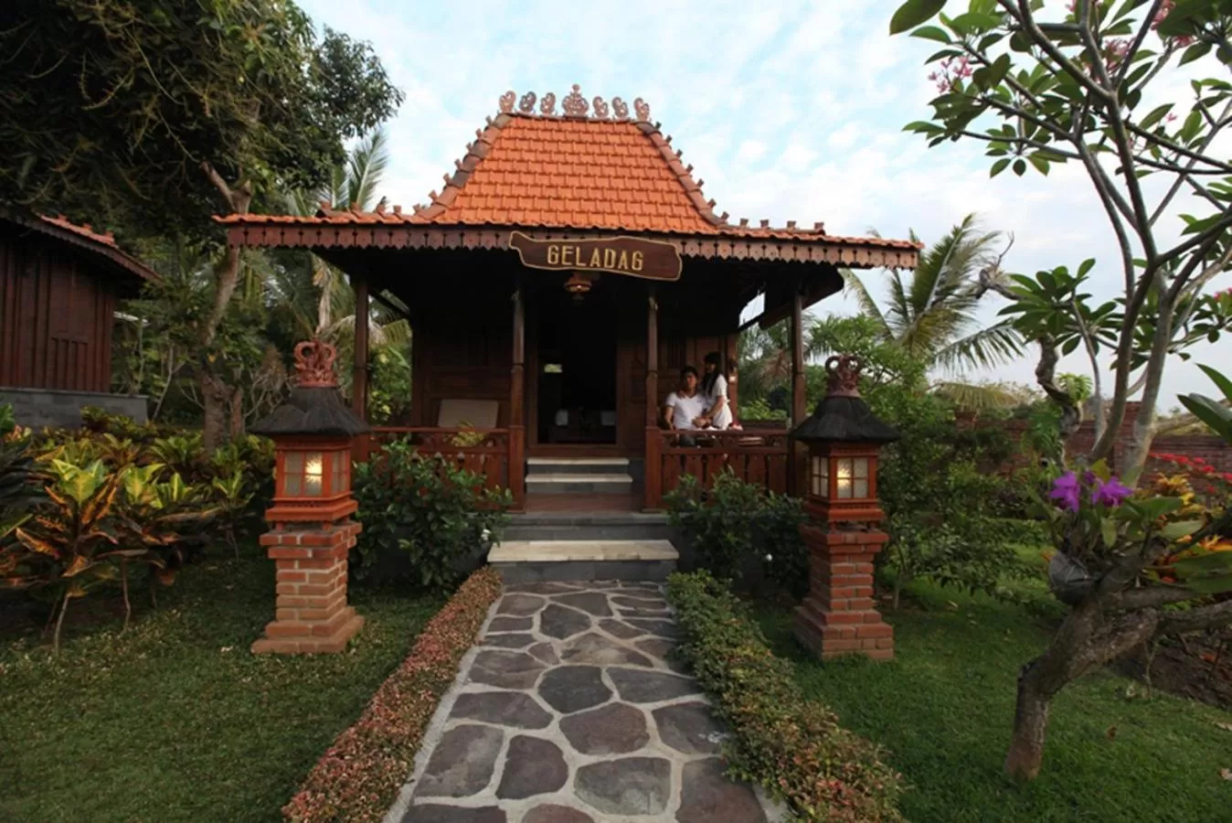 Patio in Shanti Natural Panorama View Hotel