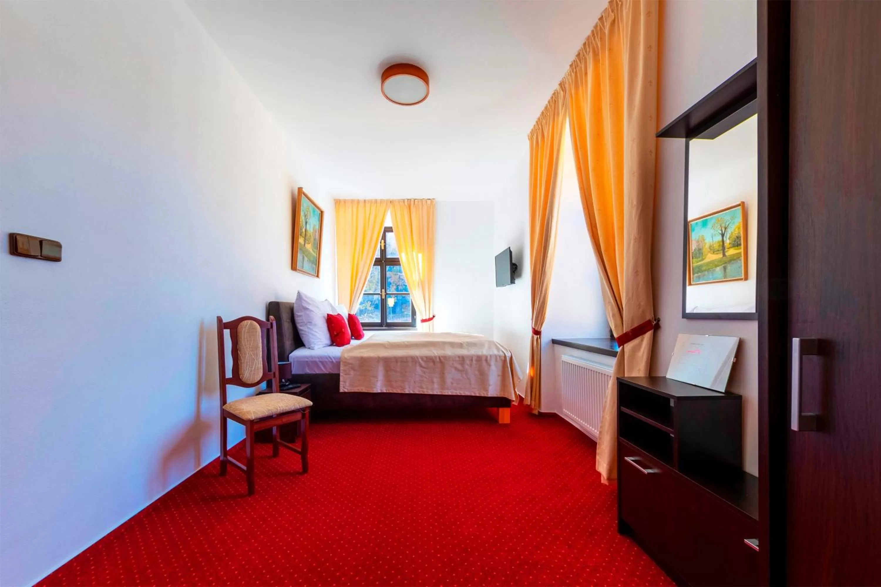 Bed in Vila Lovců králových