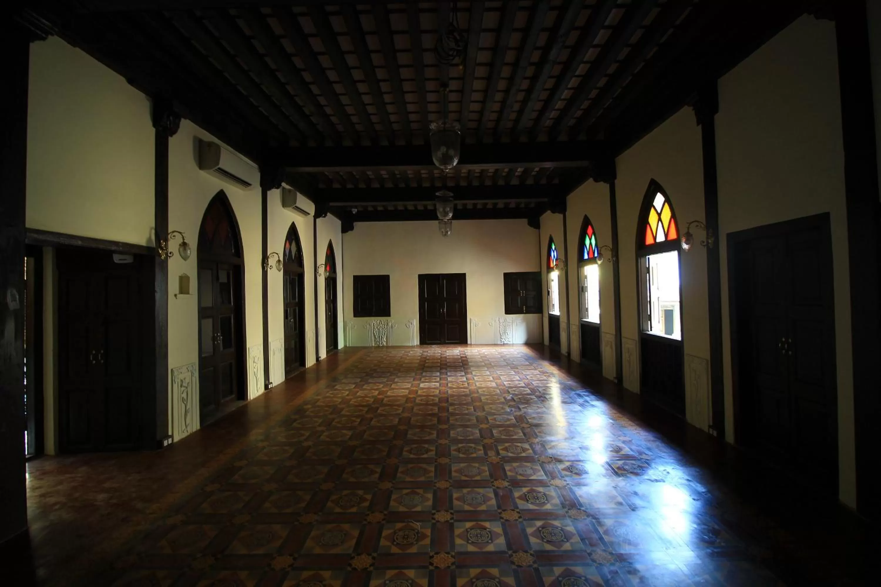 Property building in Deewanji Ni Haveli