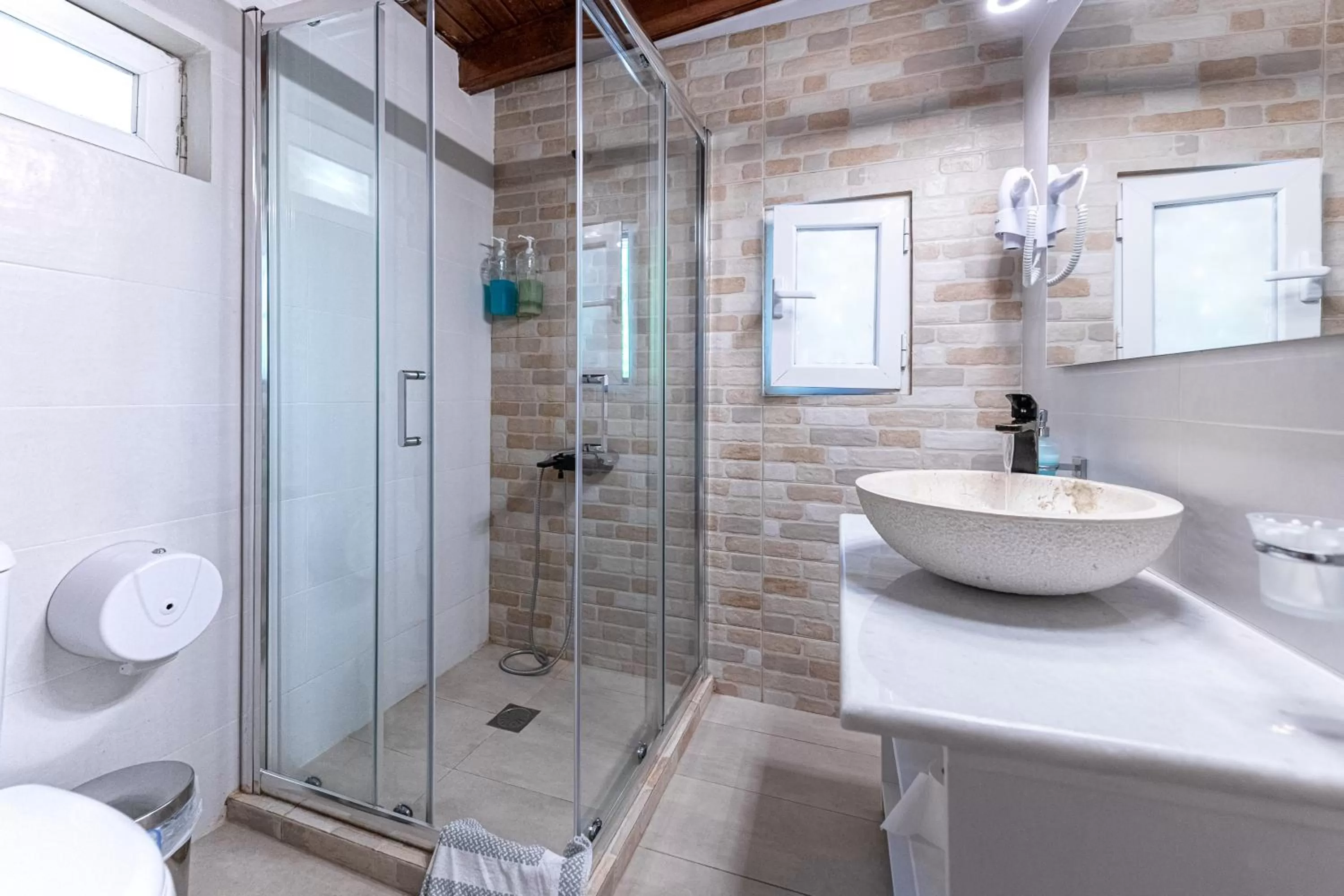 Apartments Tina FREE transfer from-to the airport