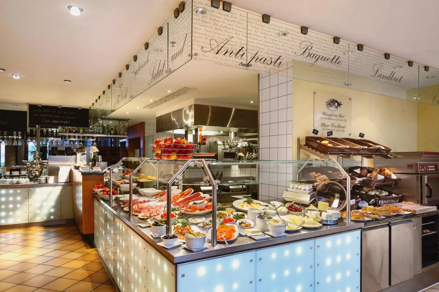 Restaurant/places to eat in Mövenpick Hotel München-Airport