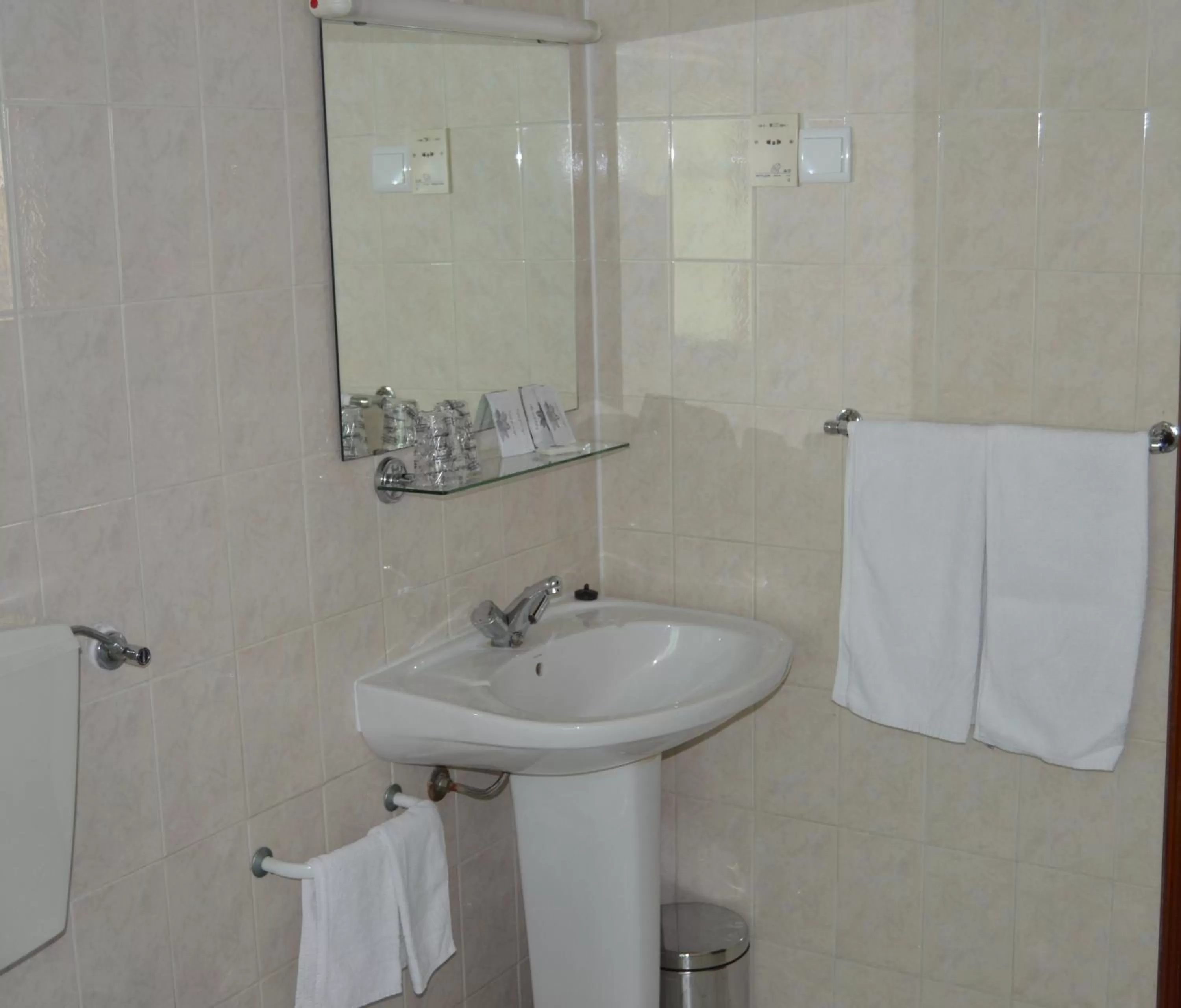 Bathroom in Hotel Império do Rei