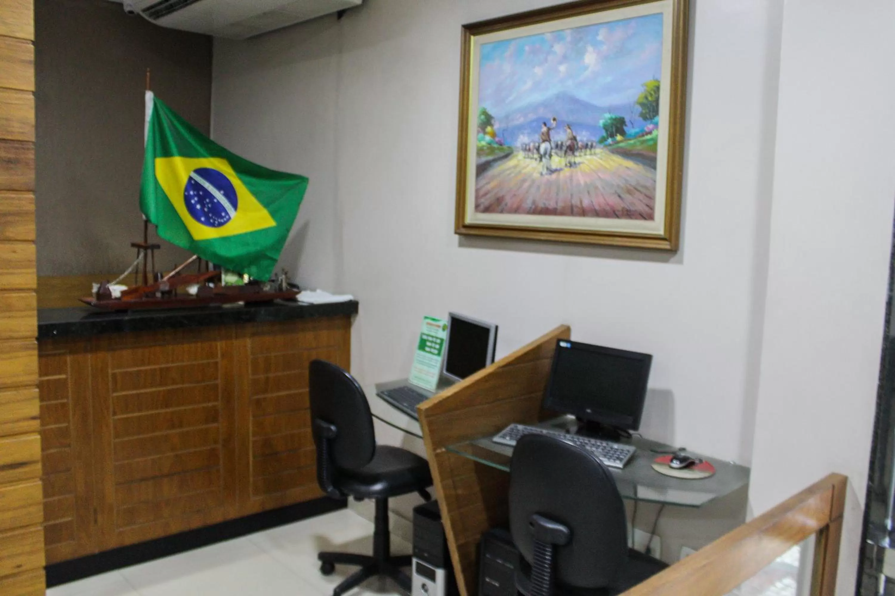 Lobby or reception in Abrolhos Praia Hotel