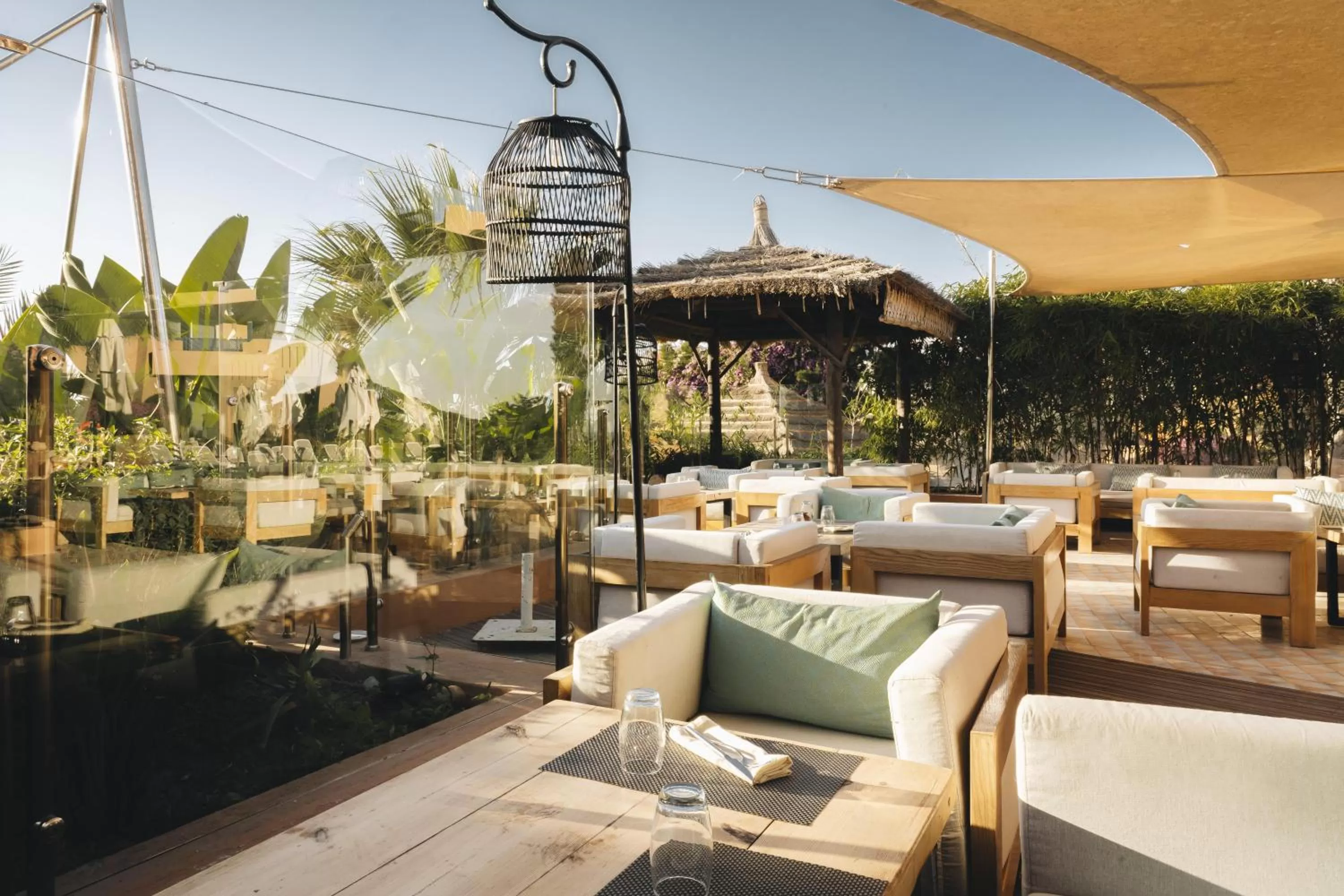 Lobby or reception in Paradis Plage Surf Yoga & Spa