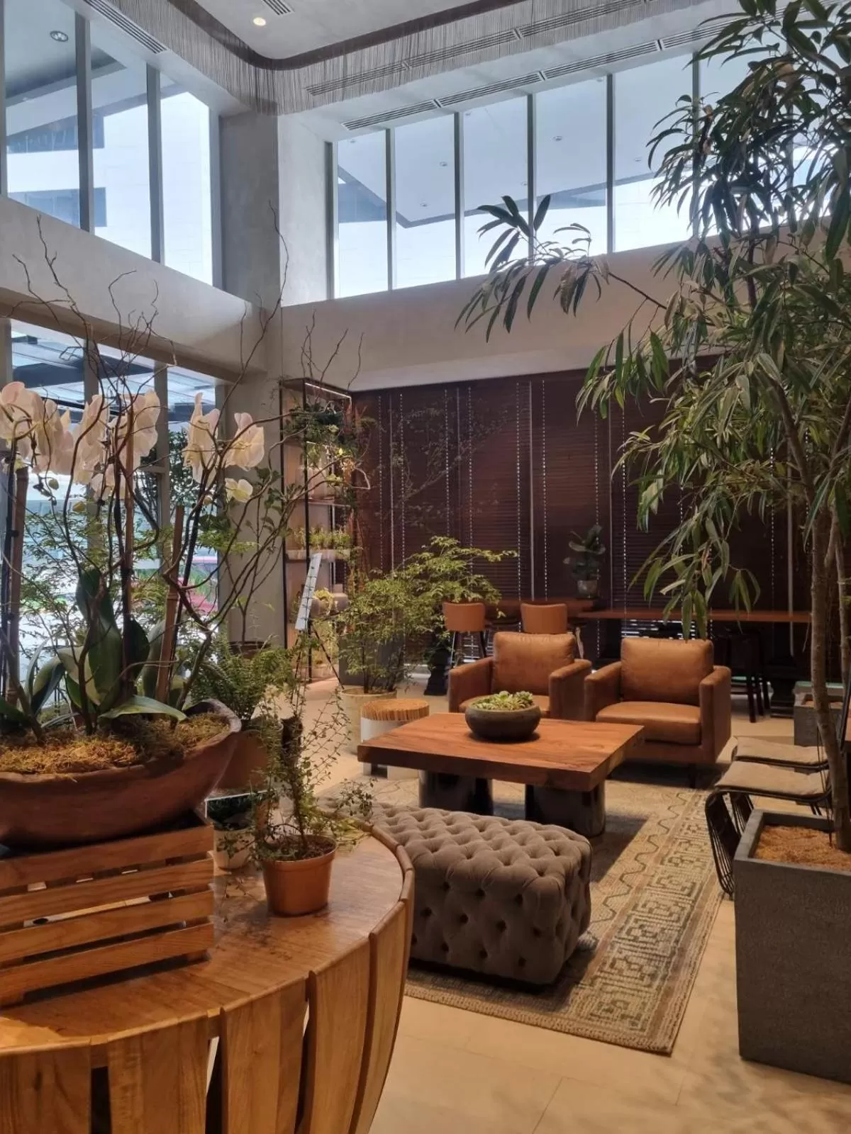 Lobby or reception in Brittany Hotel BGC