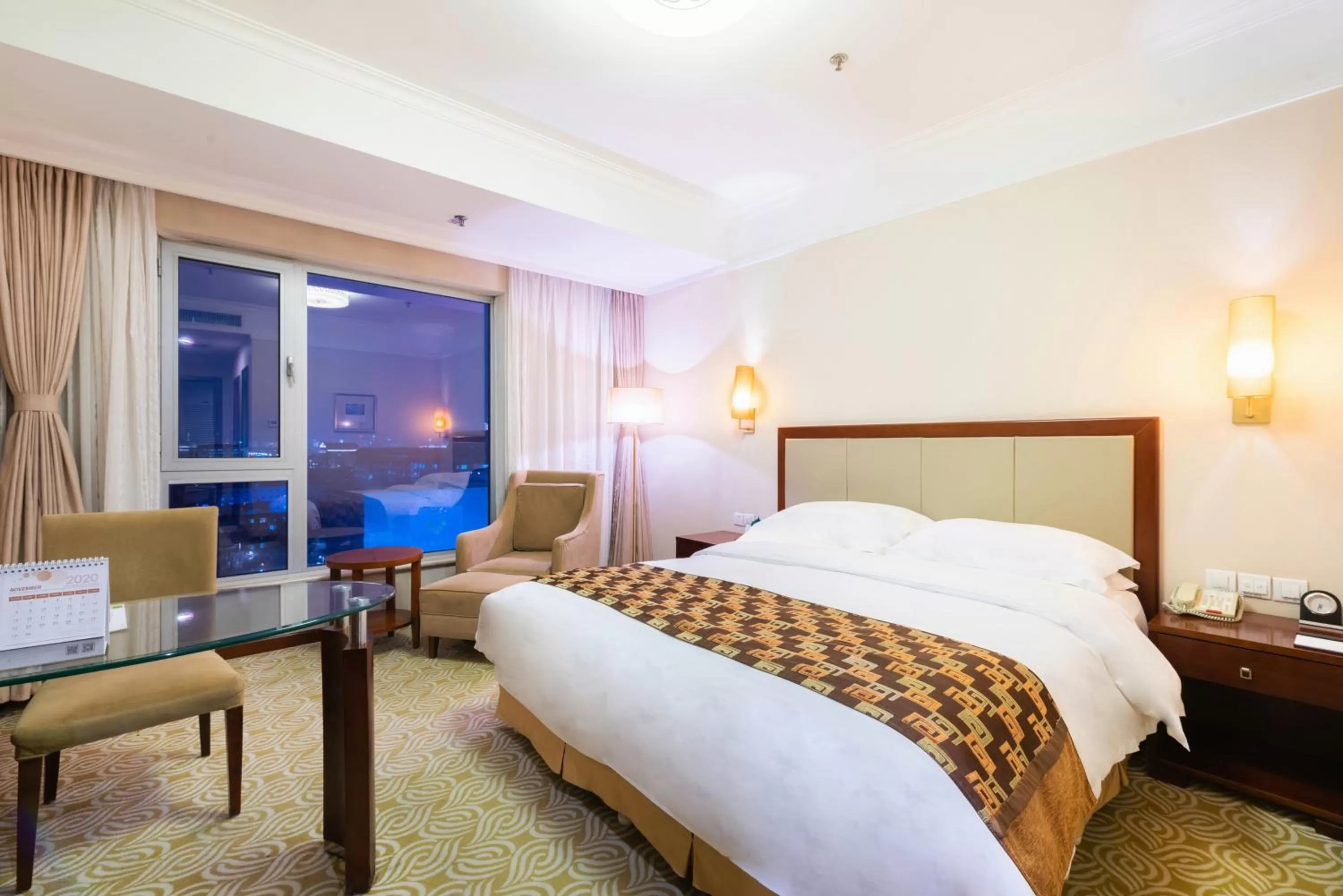 Photo of the whole room, Bed in Inner Mongolia Grand Hotel