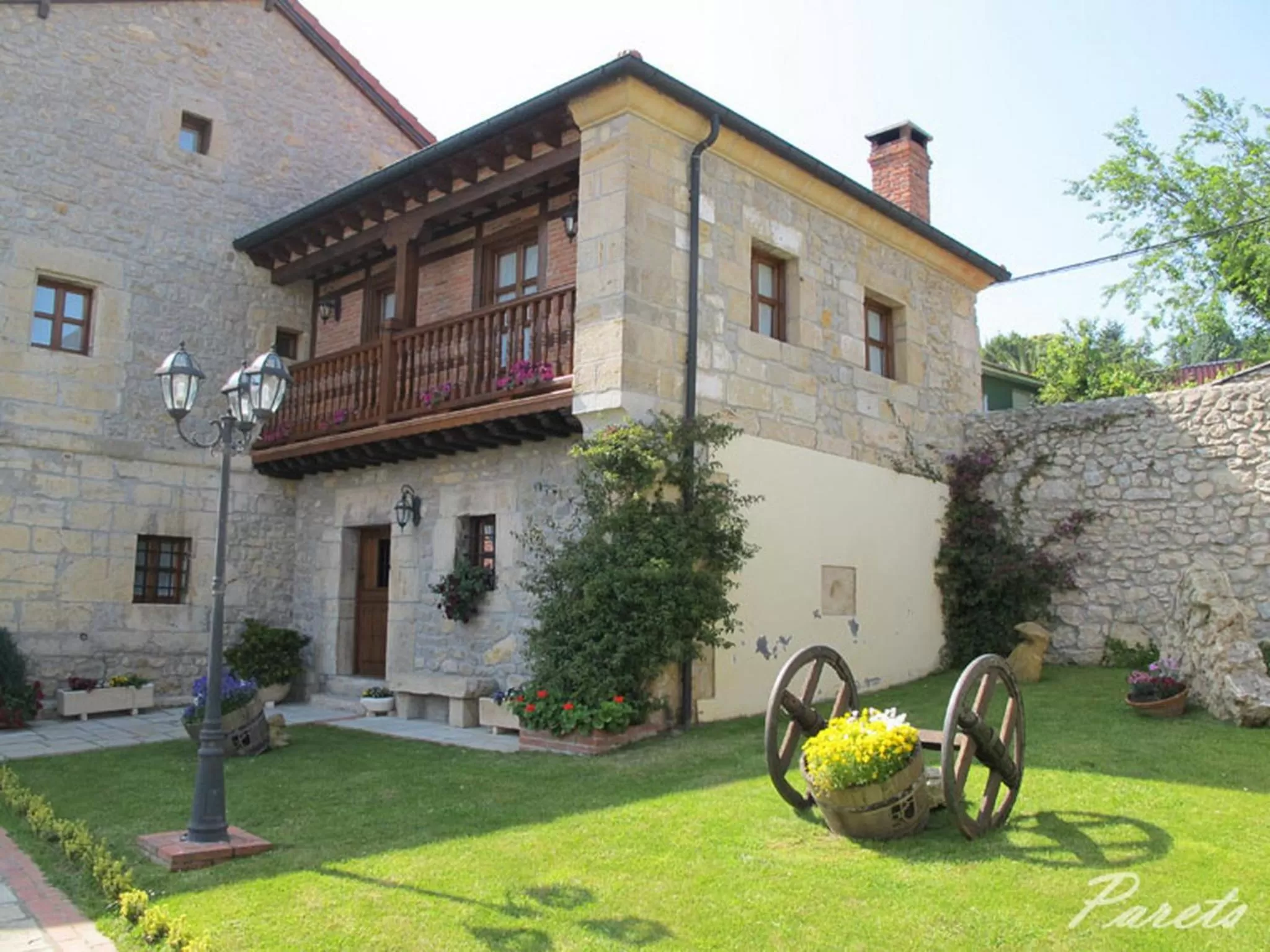 Property building in Posada La Victoria