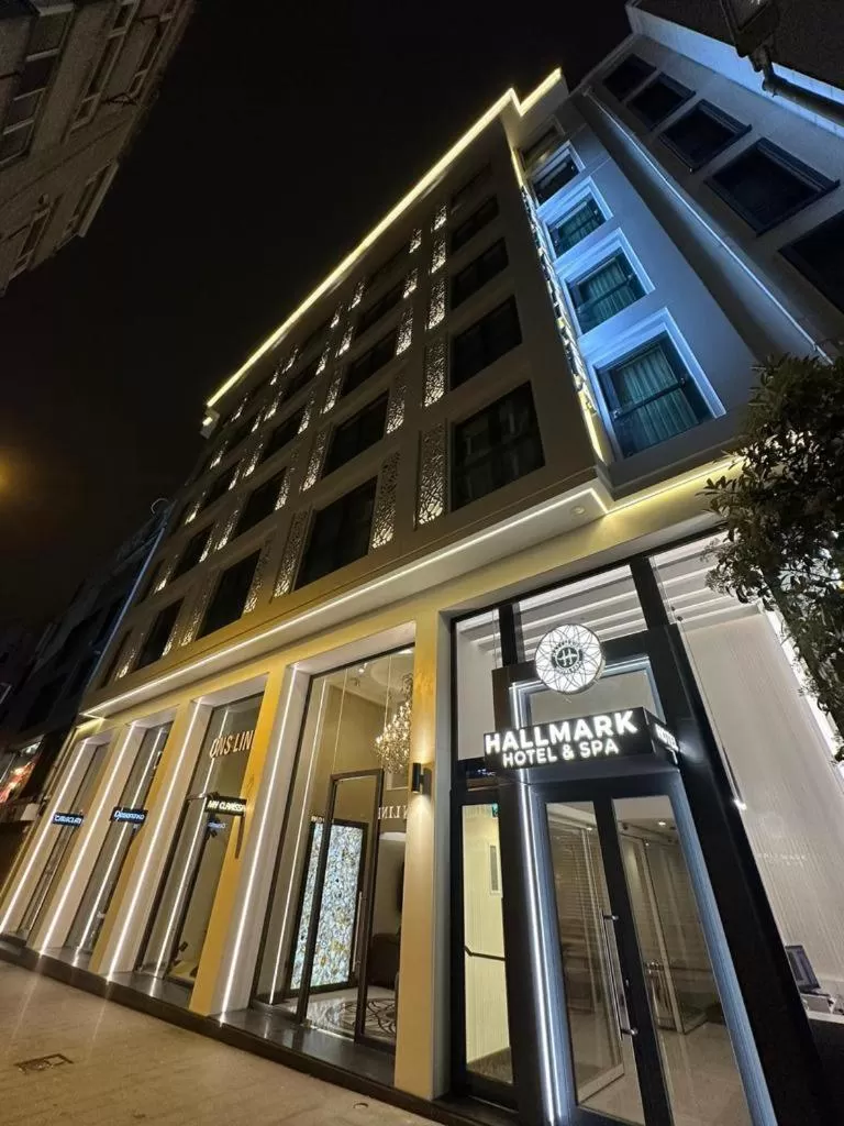 Night in Hallmark Hotel & SPA Istanbul
