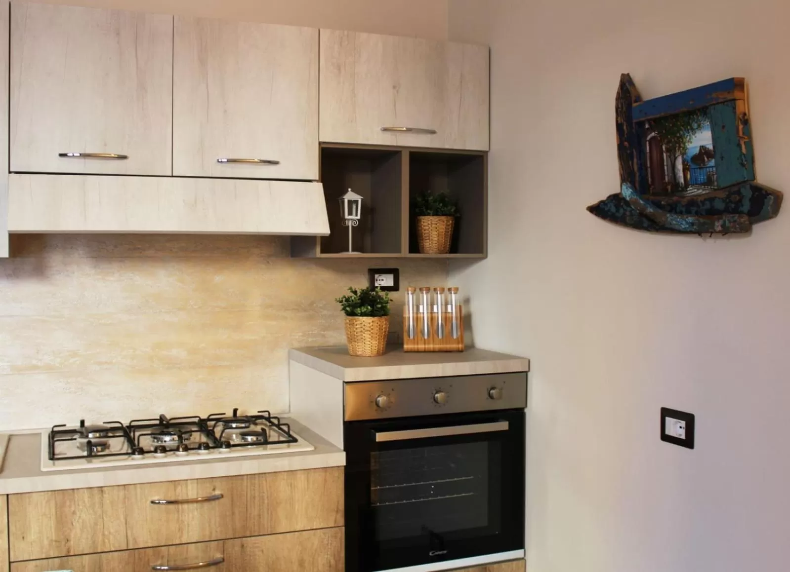 Property building in Isolabella