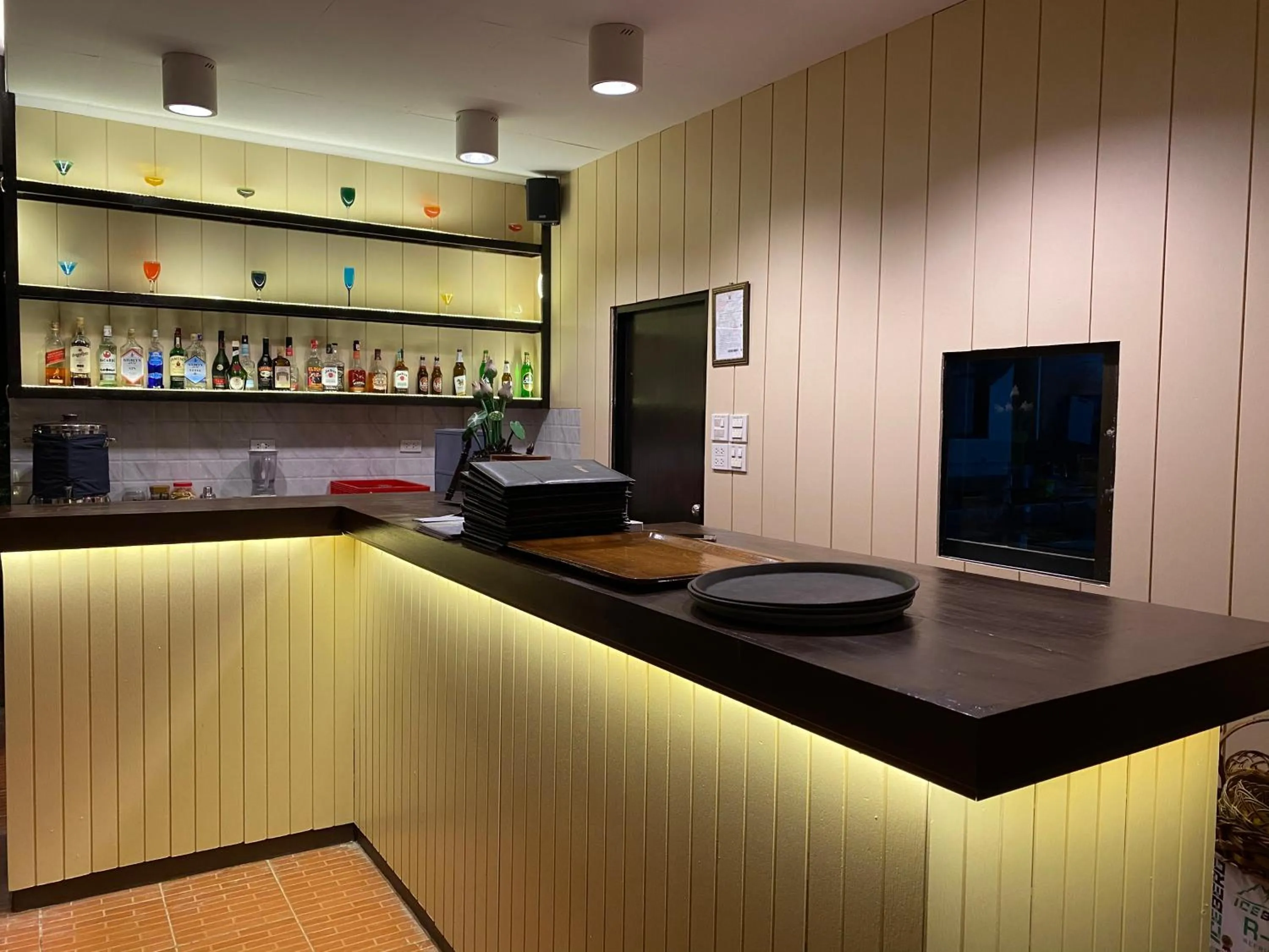 Lounge or bar in Lanta IL Mare Beach Resort