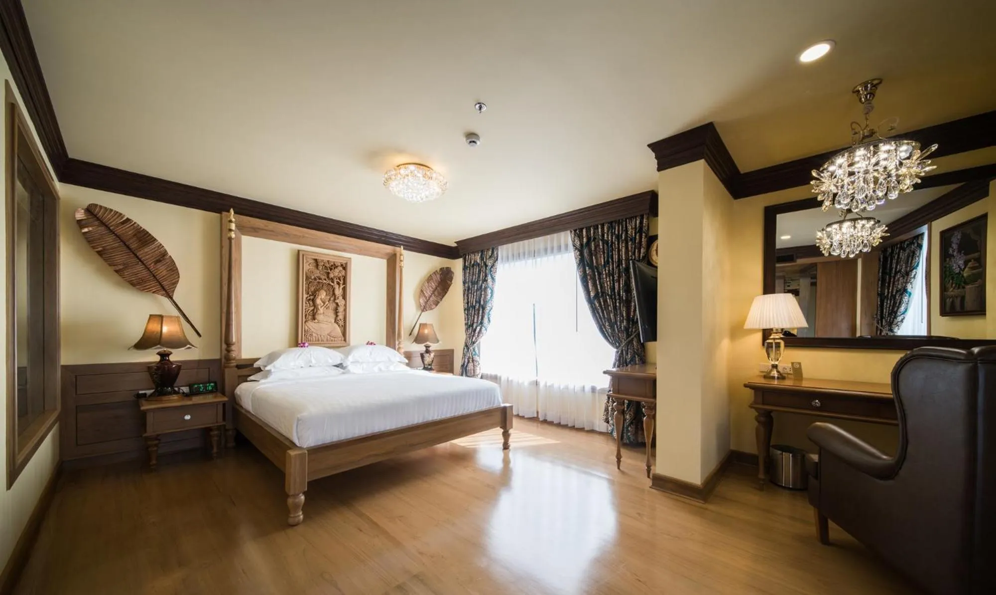 Photo of the whole room, Bed in Peak Nimman Prestige Hotel