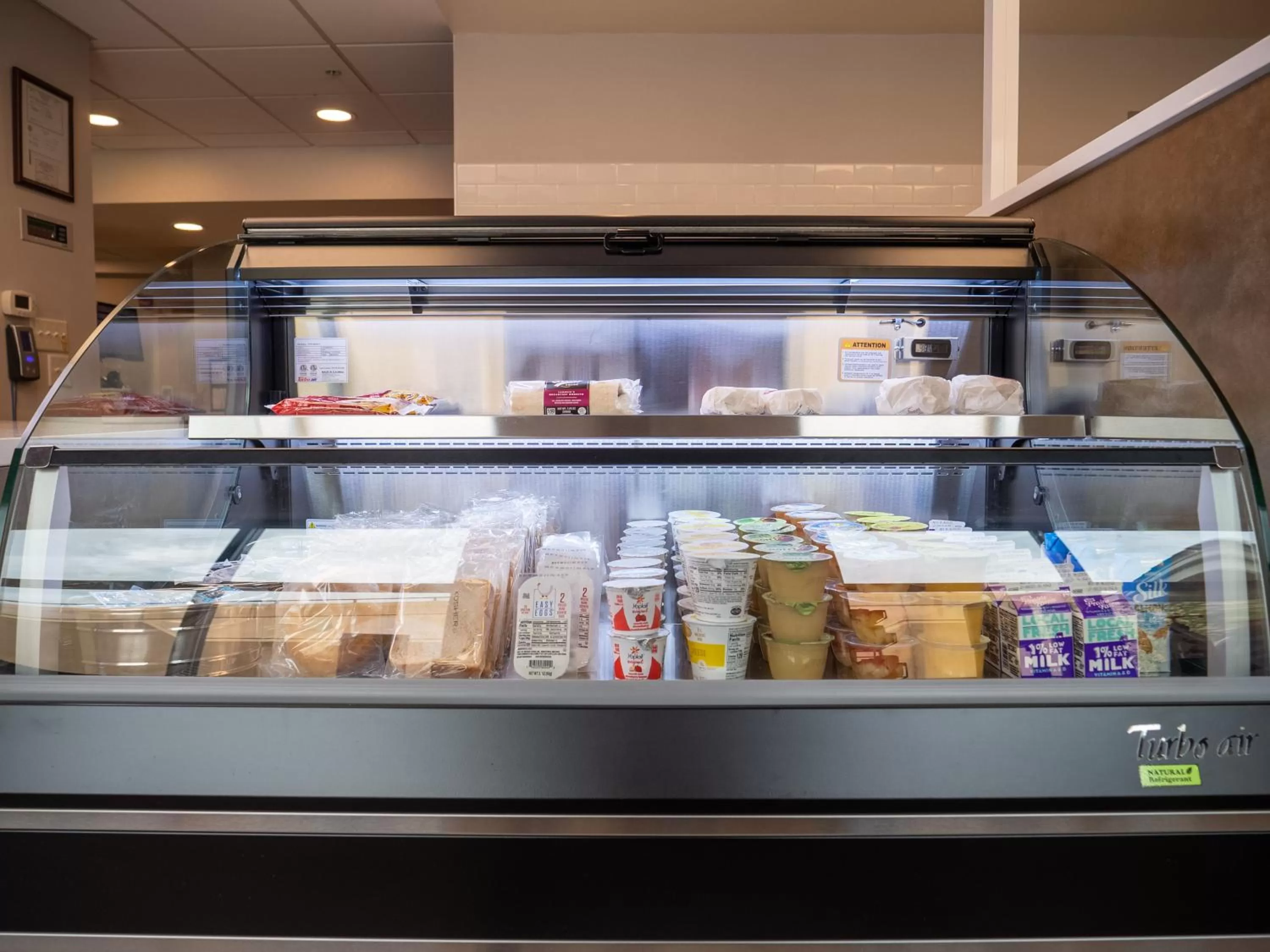 Breakfast in Beacon Pointe on Lake Superior