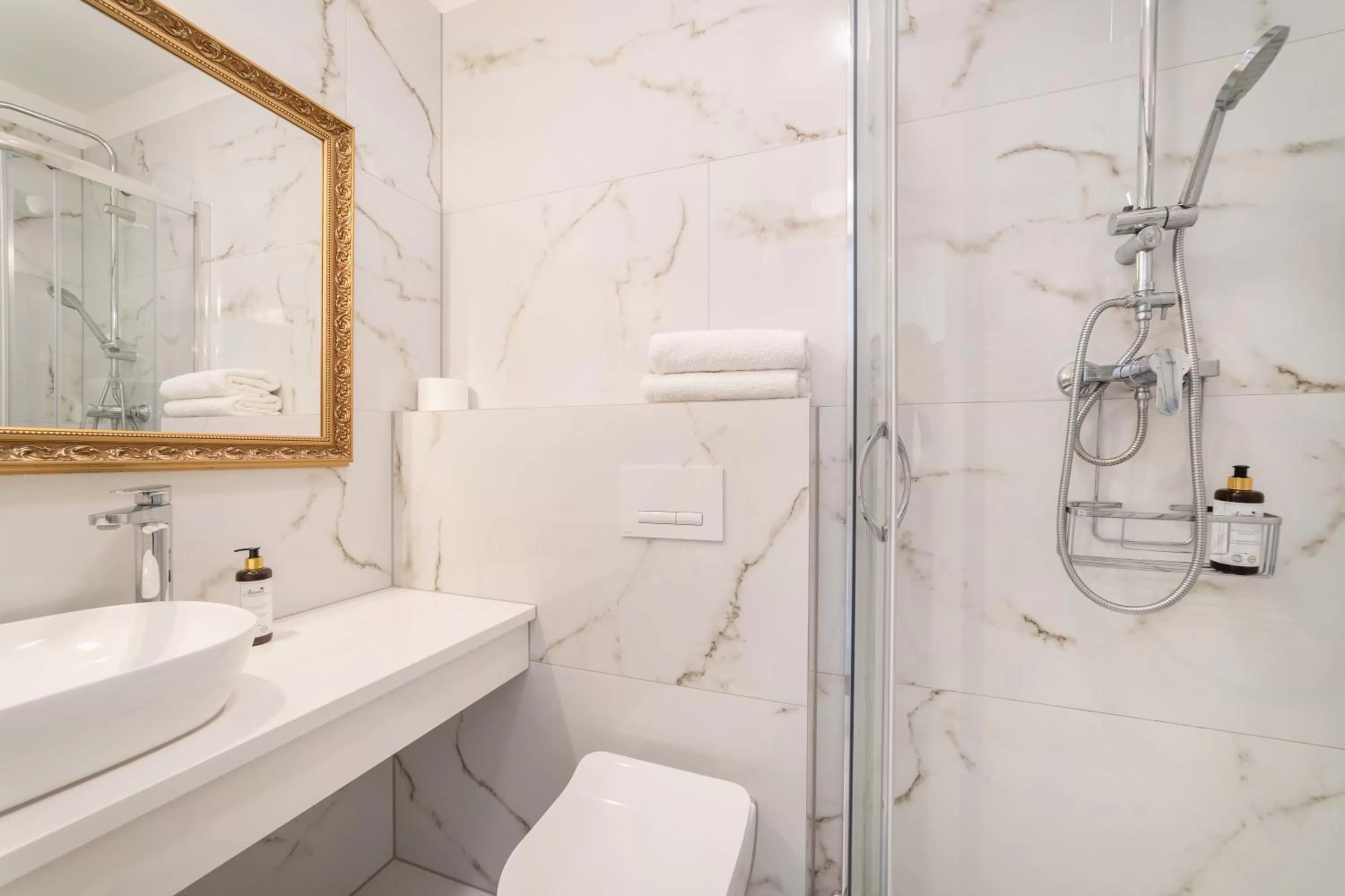 Bathroom in Pensjonat & Restauracja Admirał