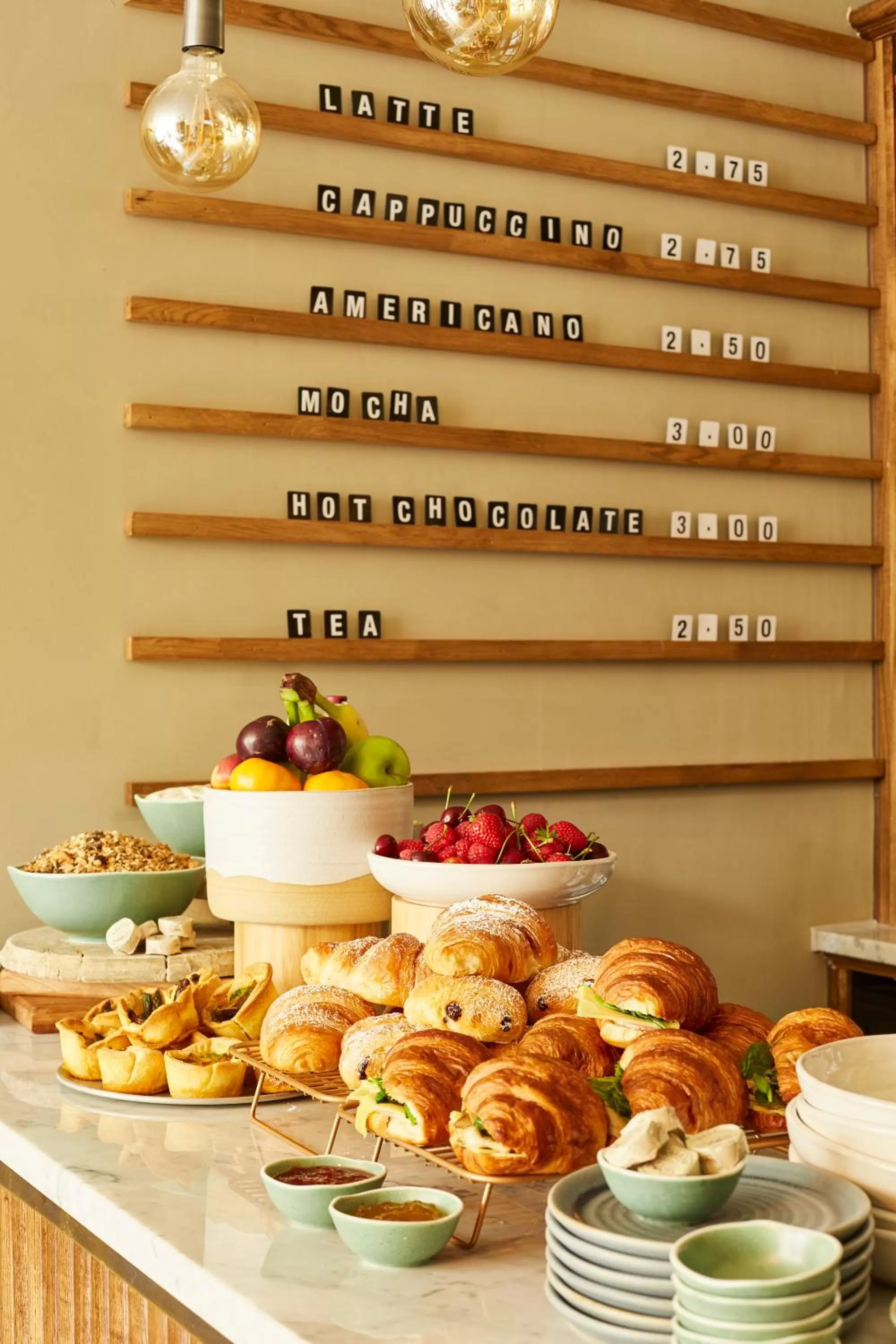 Food and drinks in Broad Street Townhouse