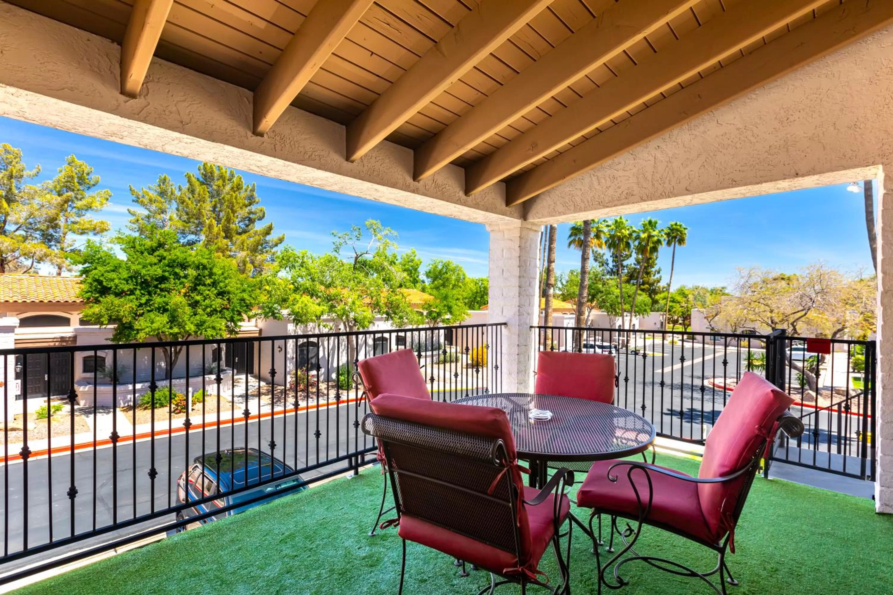 Patio in Scottsdale Camelback Resort