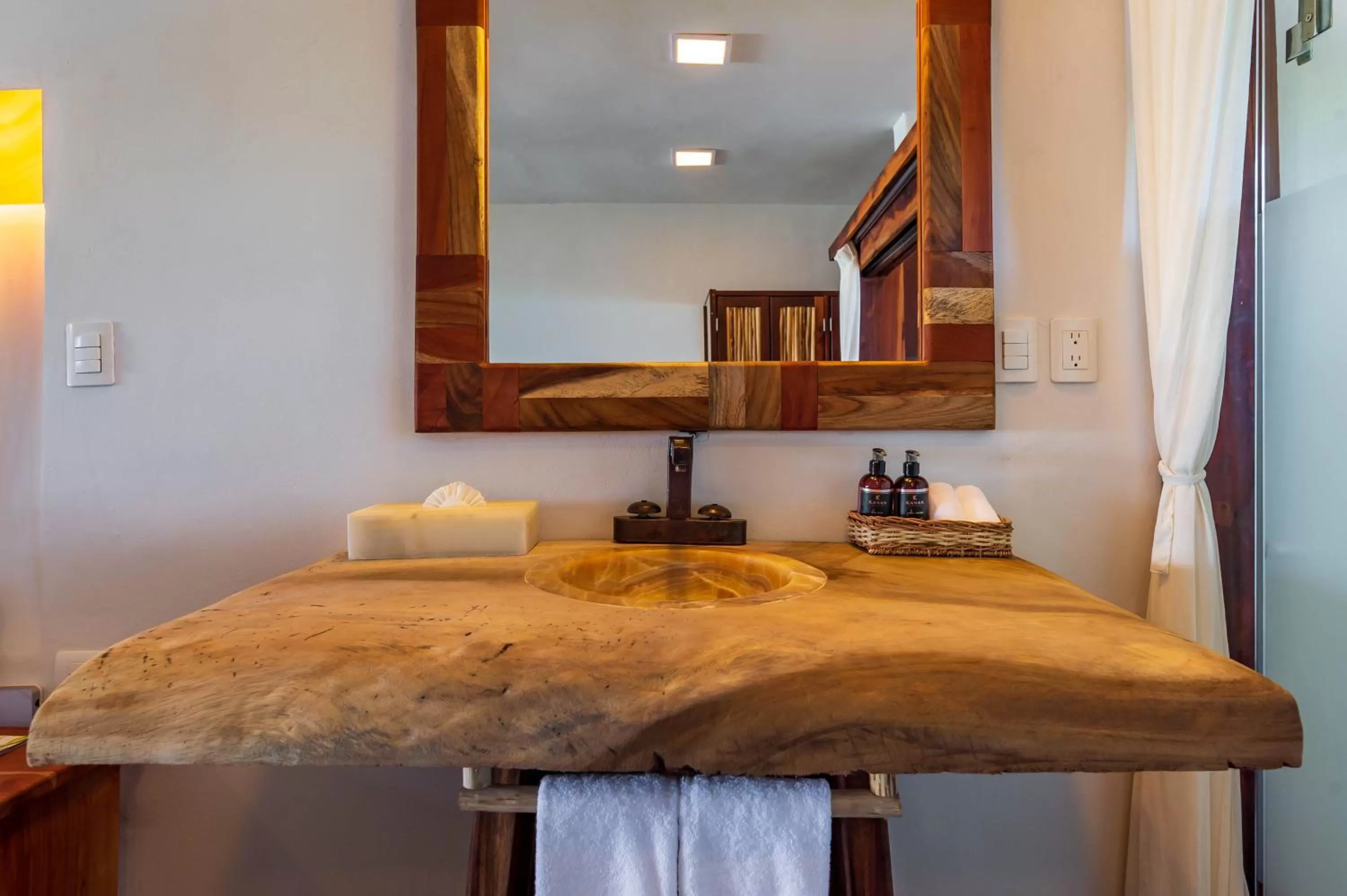 Bathroom in Kanan Tulum Hotel & Spa Adults Only Playground