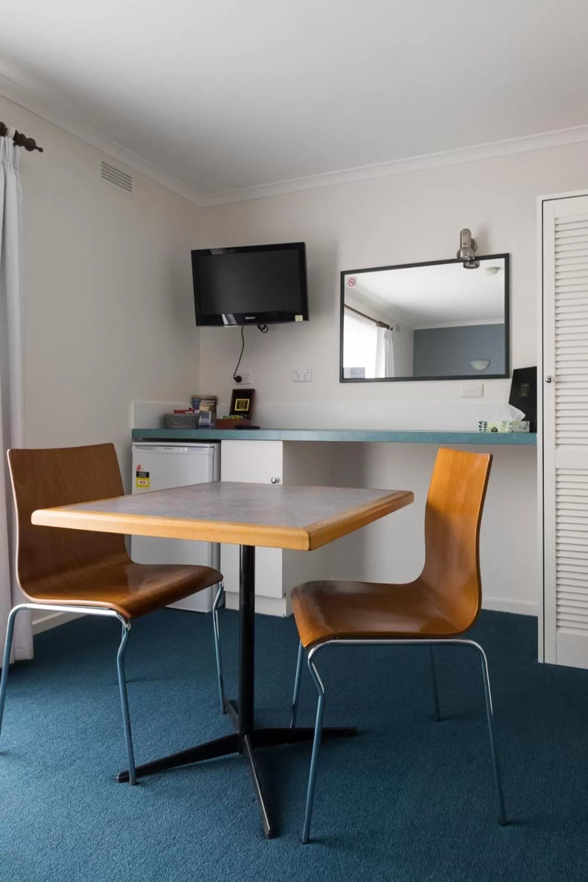 Dining area in Central Motel Port Fairy