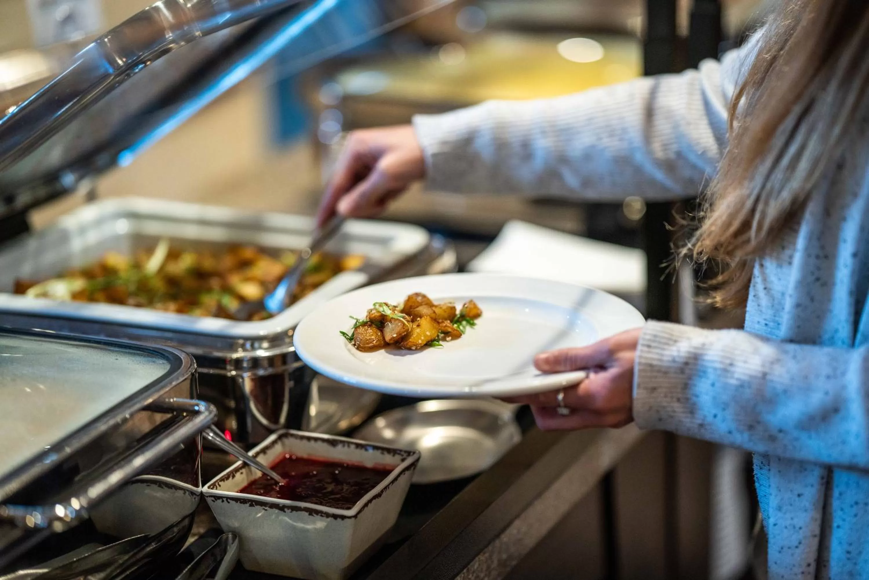 Restaurant/places to eat in Lake Louise Inn