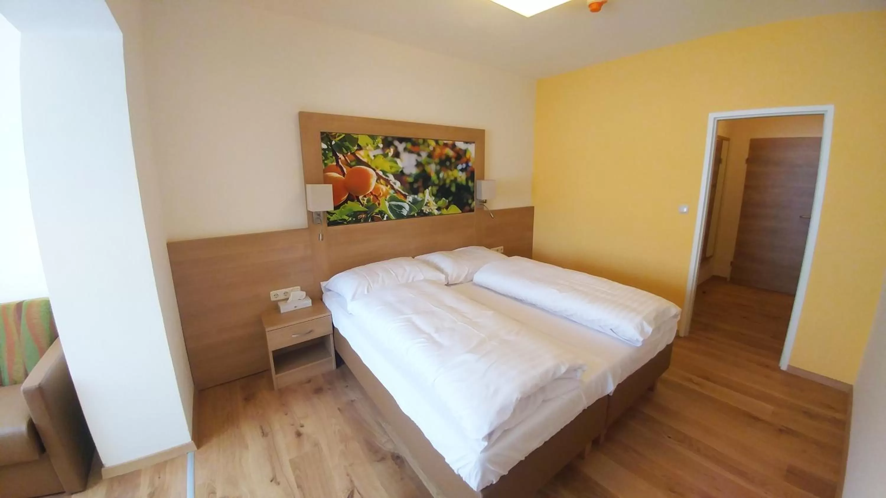 Photo of the whole room, Bed in Weinhotel Rieder