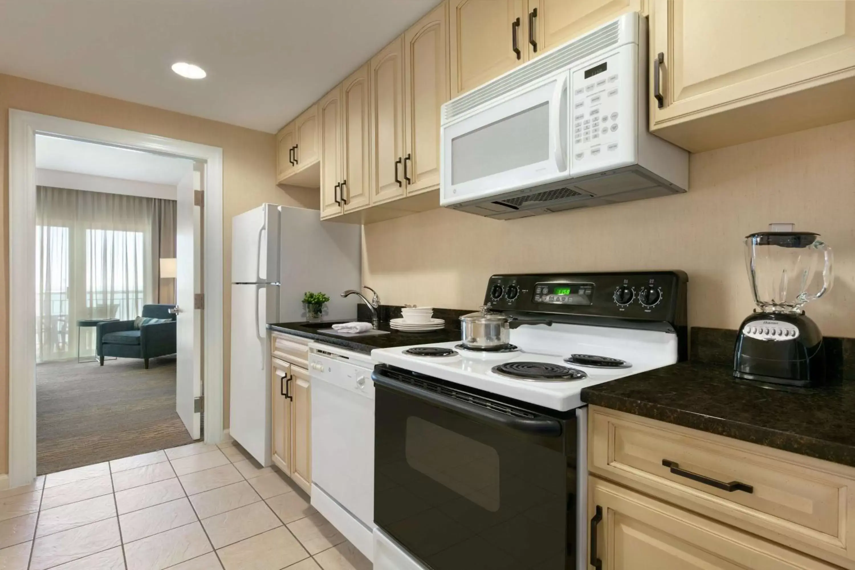 King Oceanfront Suite in Hilton Suites Ocean City Oceanfront King Oceanfront Suite in Hilton Suites Ocean City Oceanfront