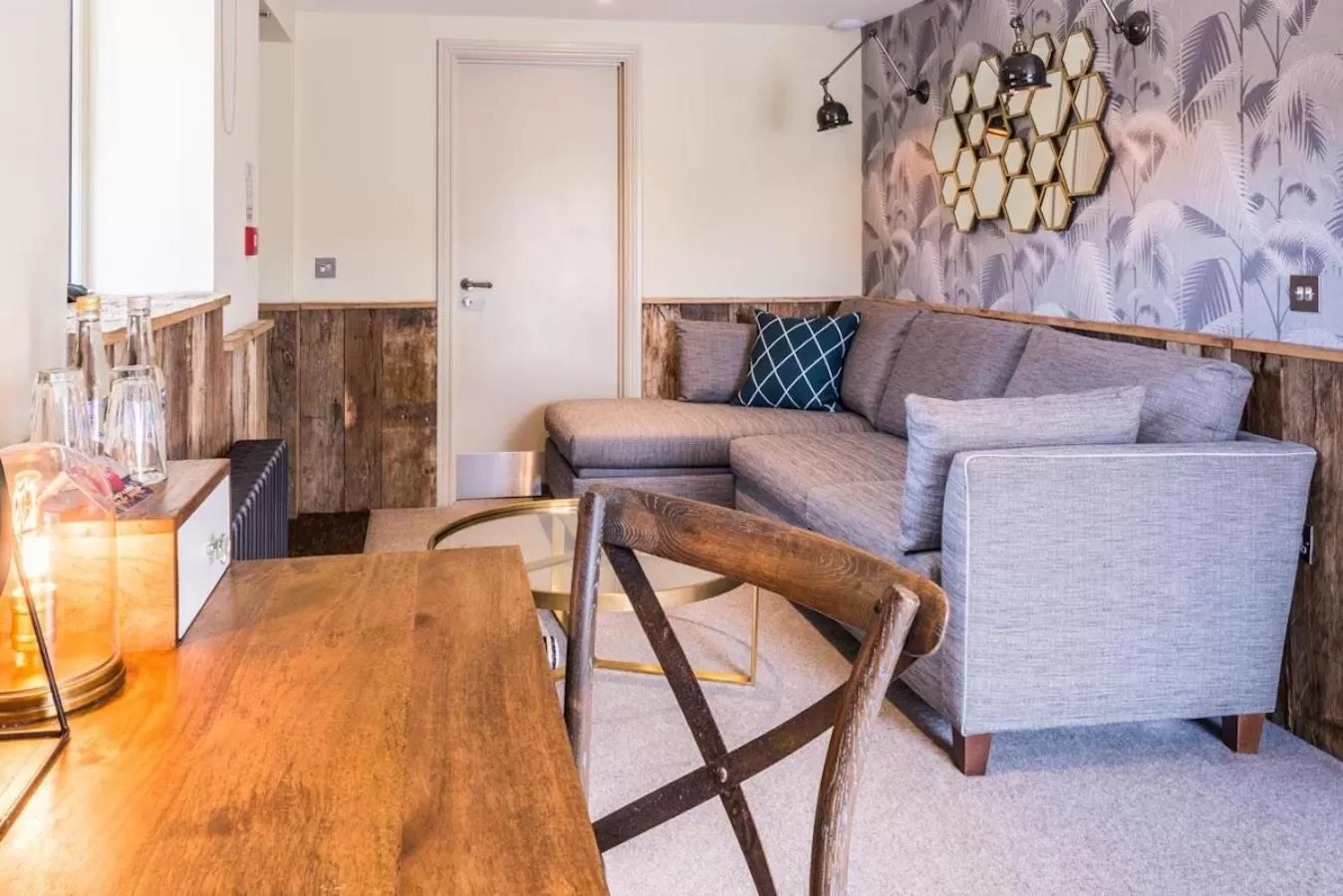 Photo of the whole room in The Litton