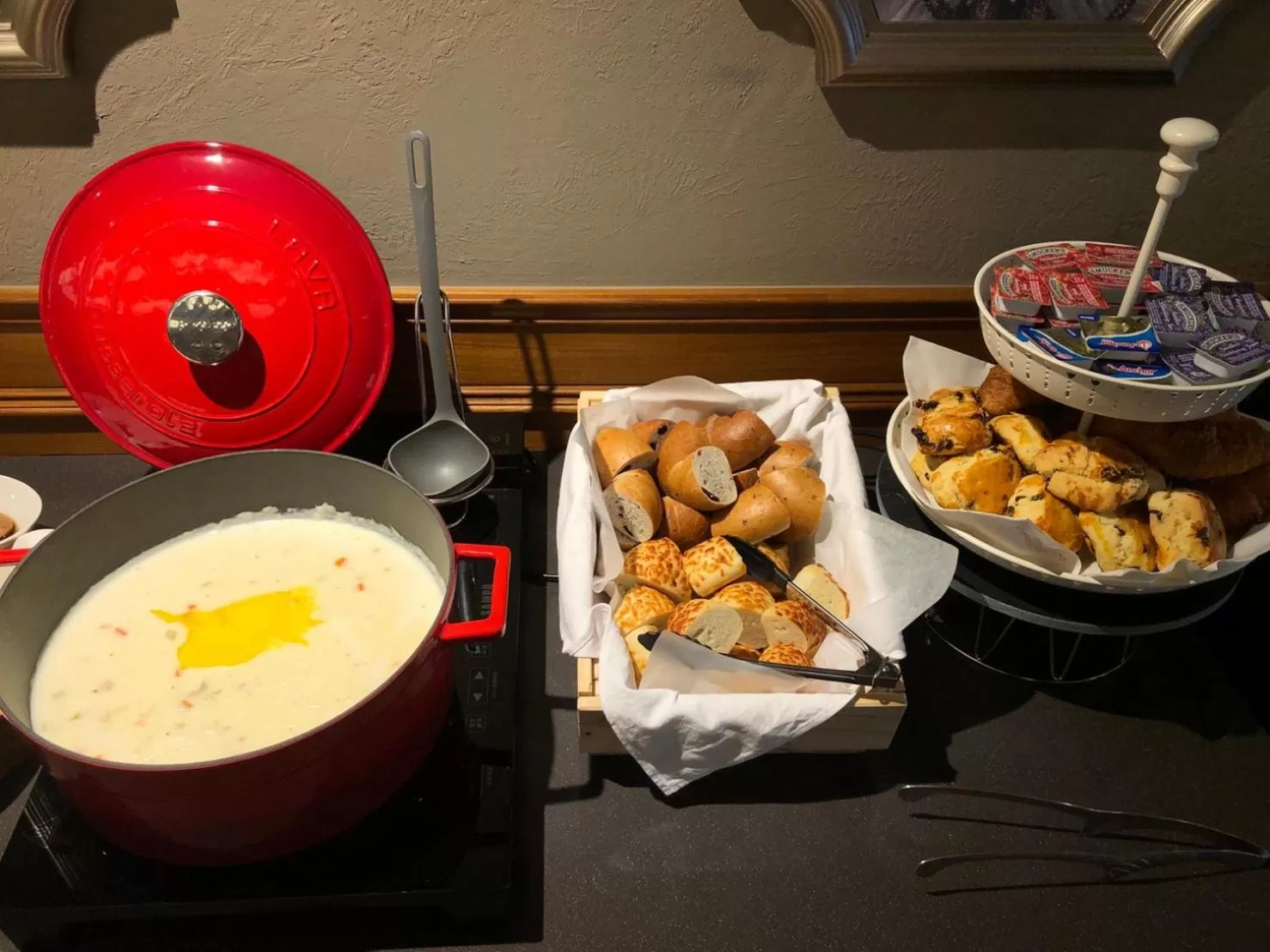 Breakfast in Jia's Inn