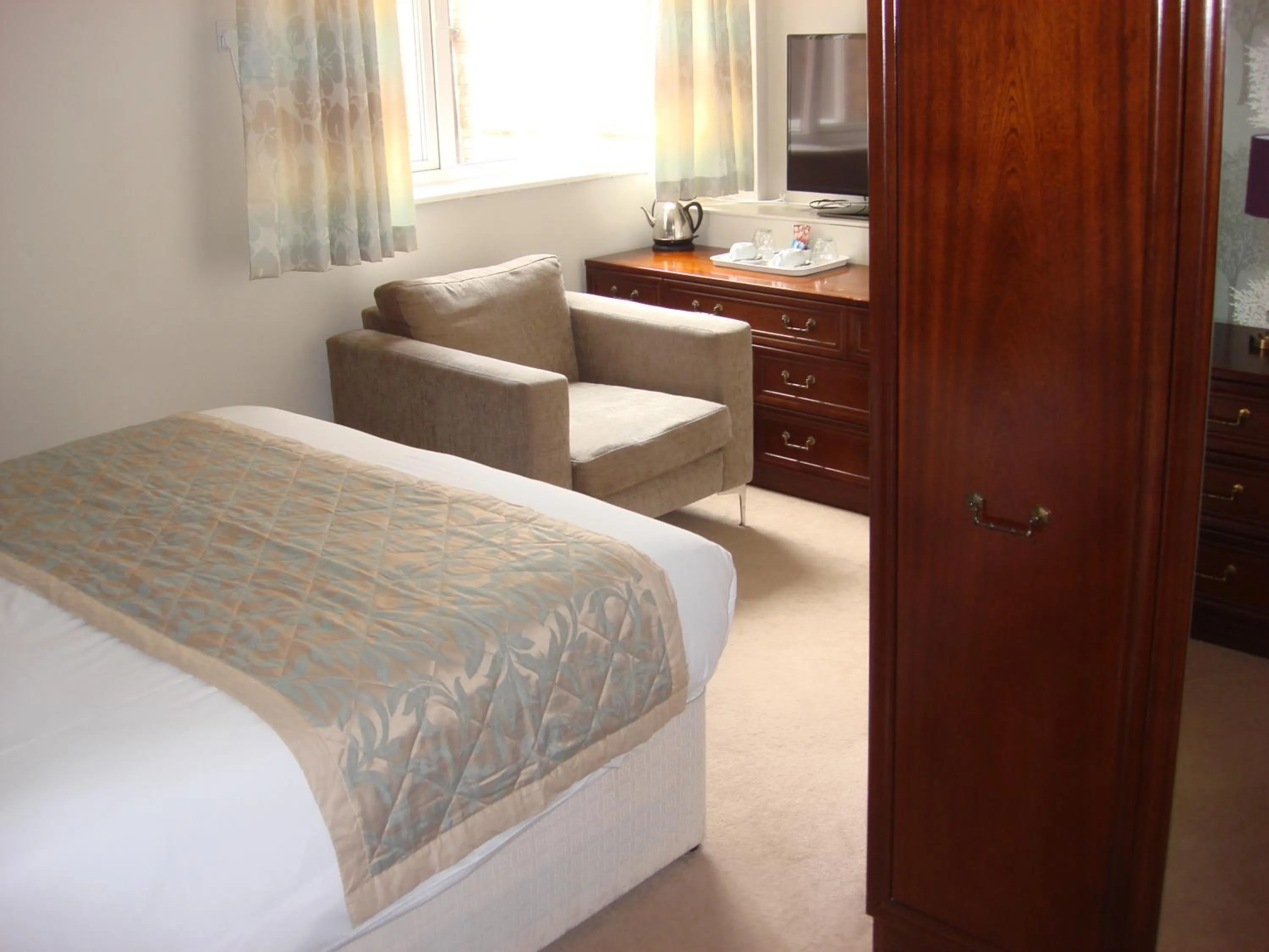 Bed in Yellow Mountain Hotel