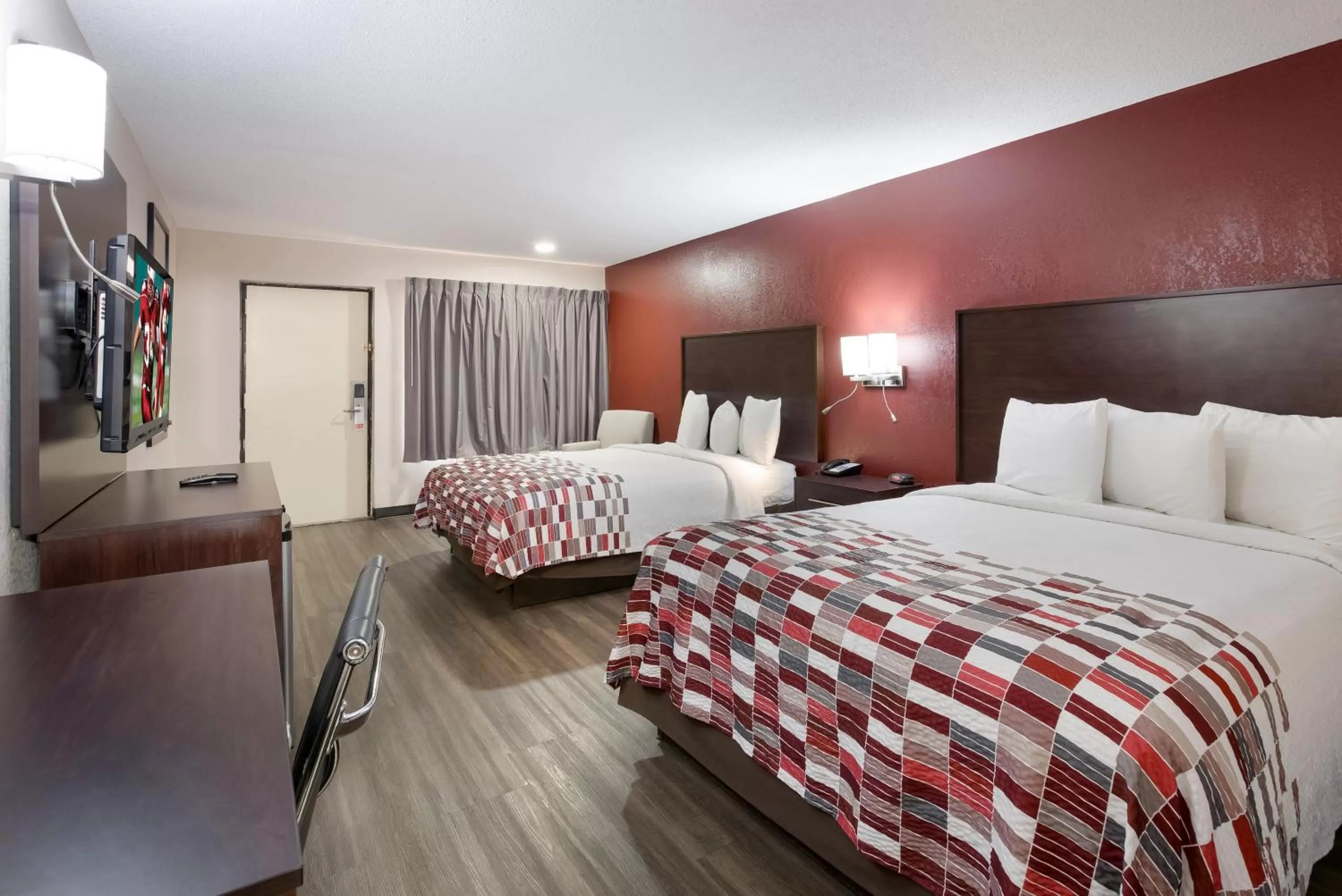 Photo of the whole room in Red Roof Inn Dillon, SC