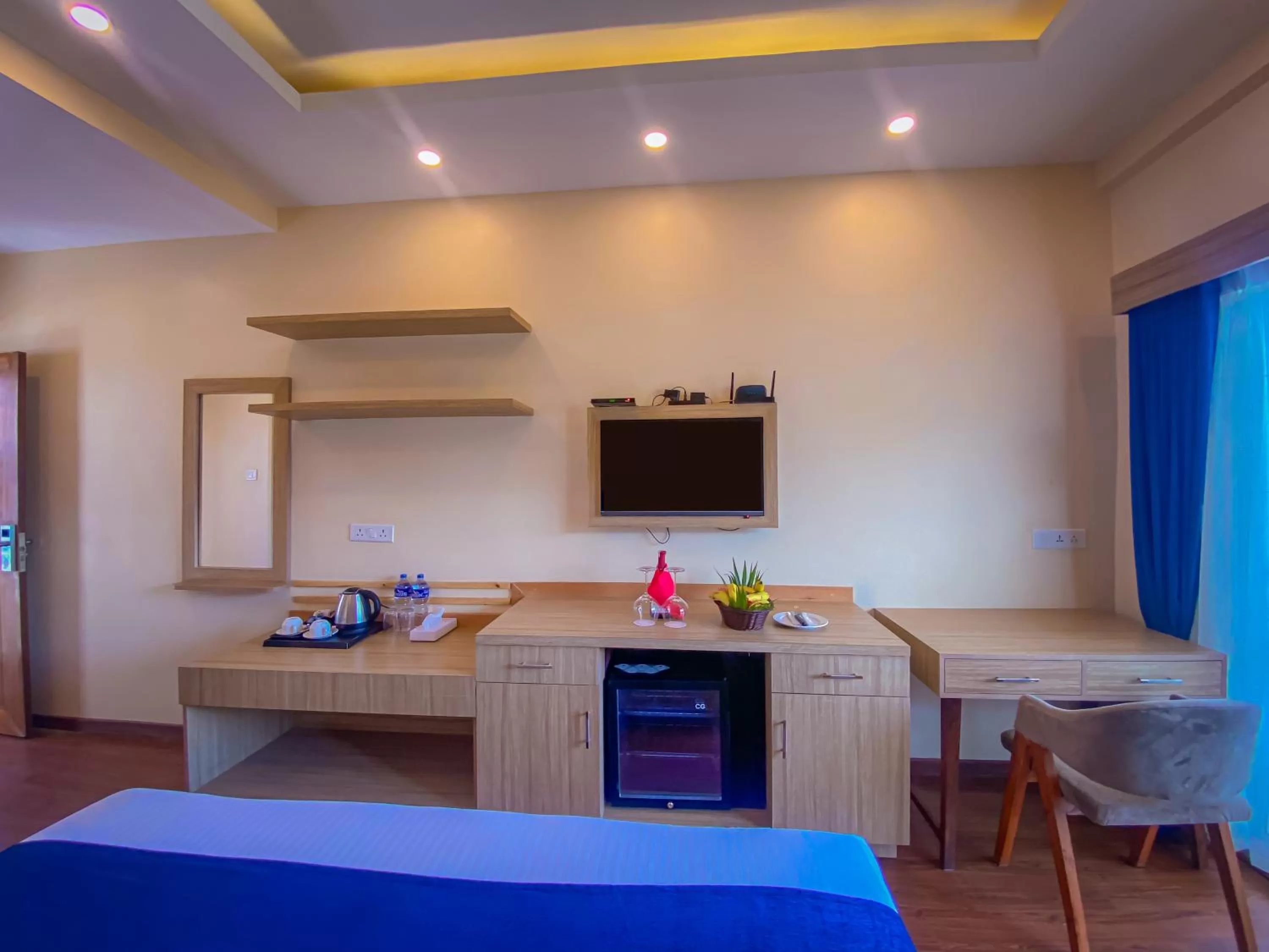 Photo of the whole room in Majestic Lake Front Hotel & Suites