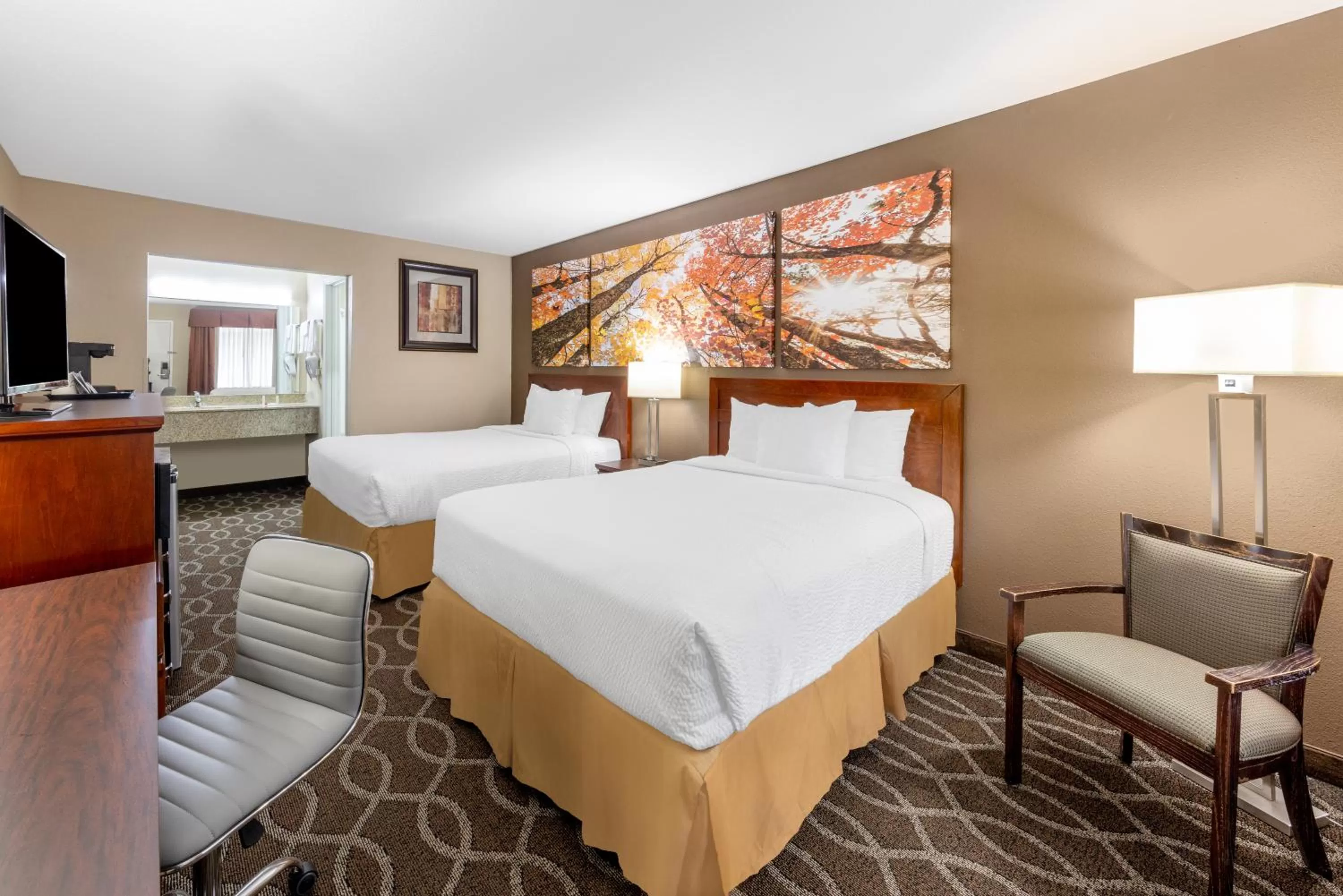 Bed in Days Inn by Wyndham St. Robert Waynesville/Ft. Leonard Wood