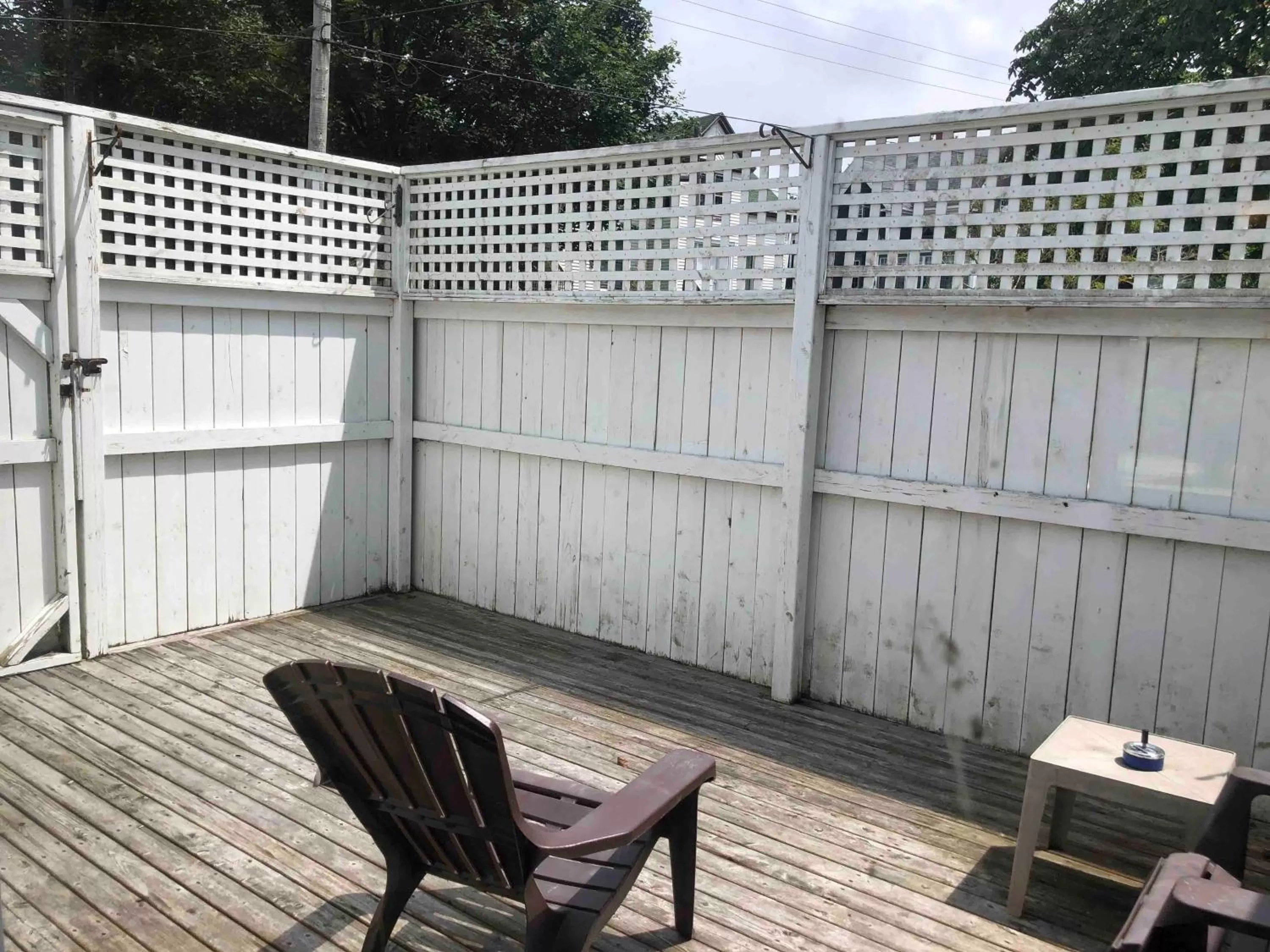 Lakelawn B&B and Motel