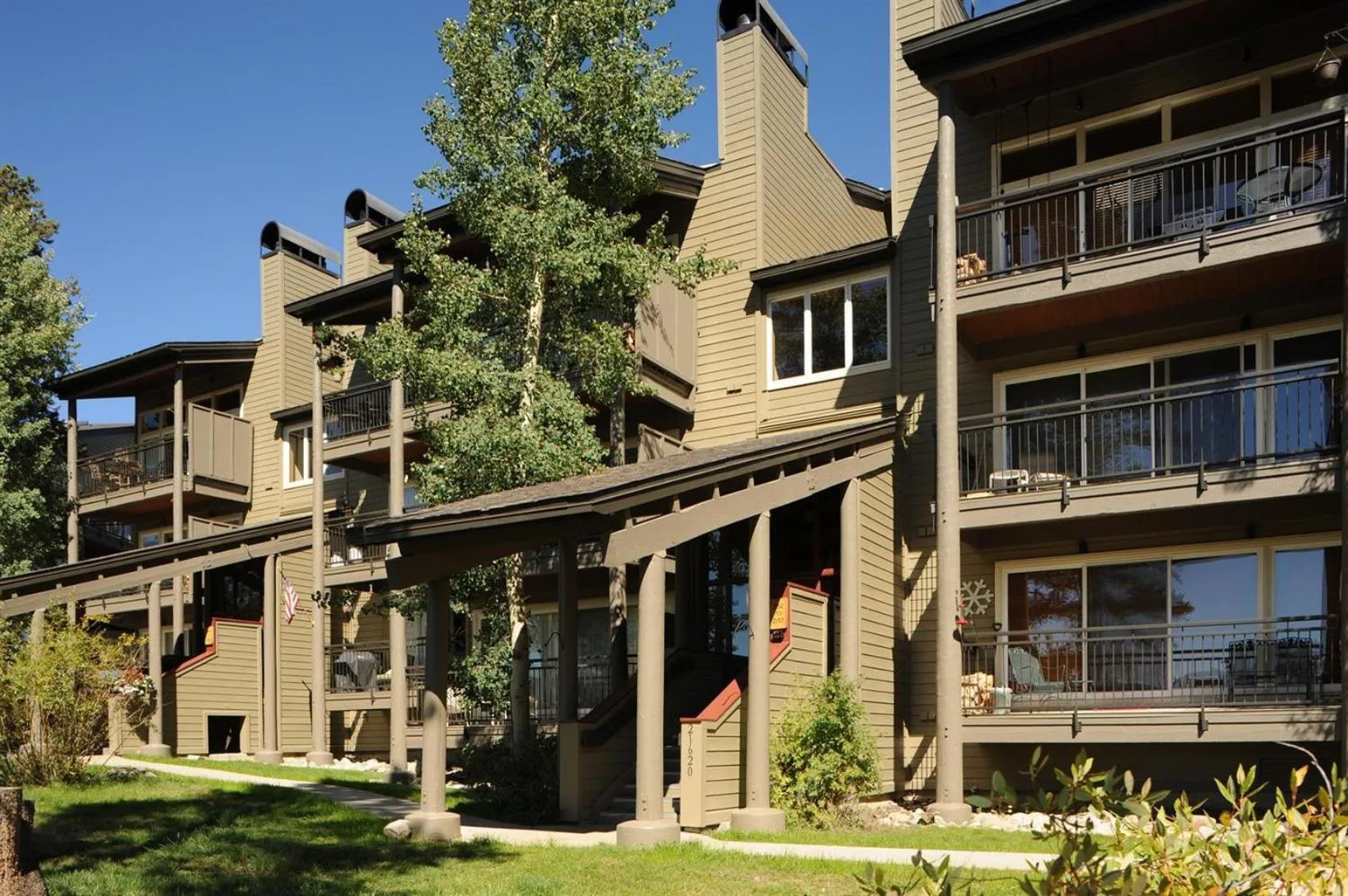 Property building in Evergreen Condominiums by Keystone Resort
