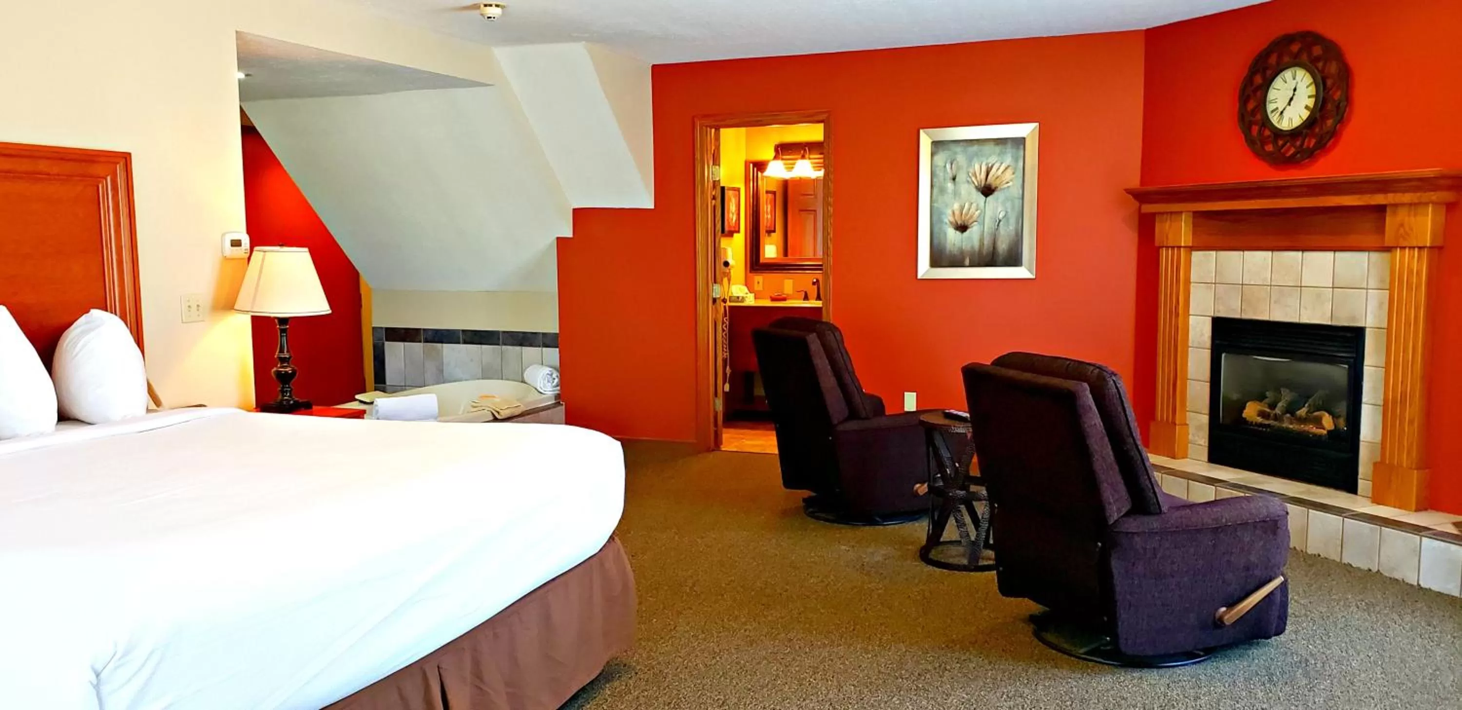 Off site, Bed in Berlin Heritage Inn