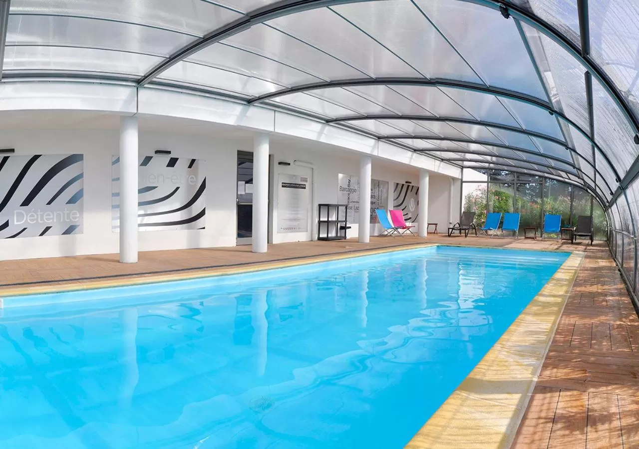 Golden Tulip Pornic Suites- Appart Hotel