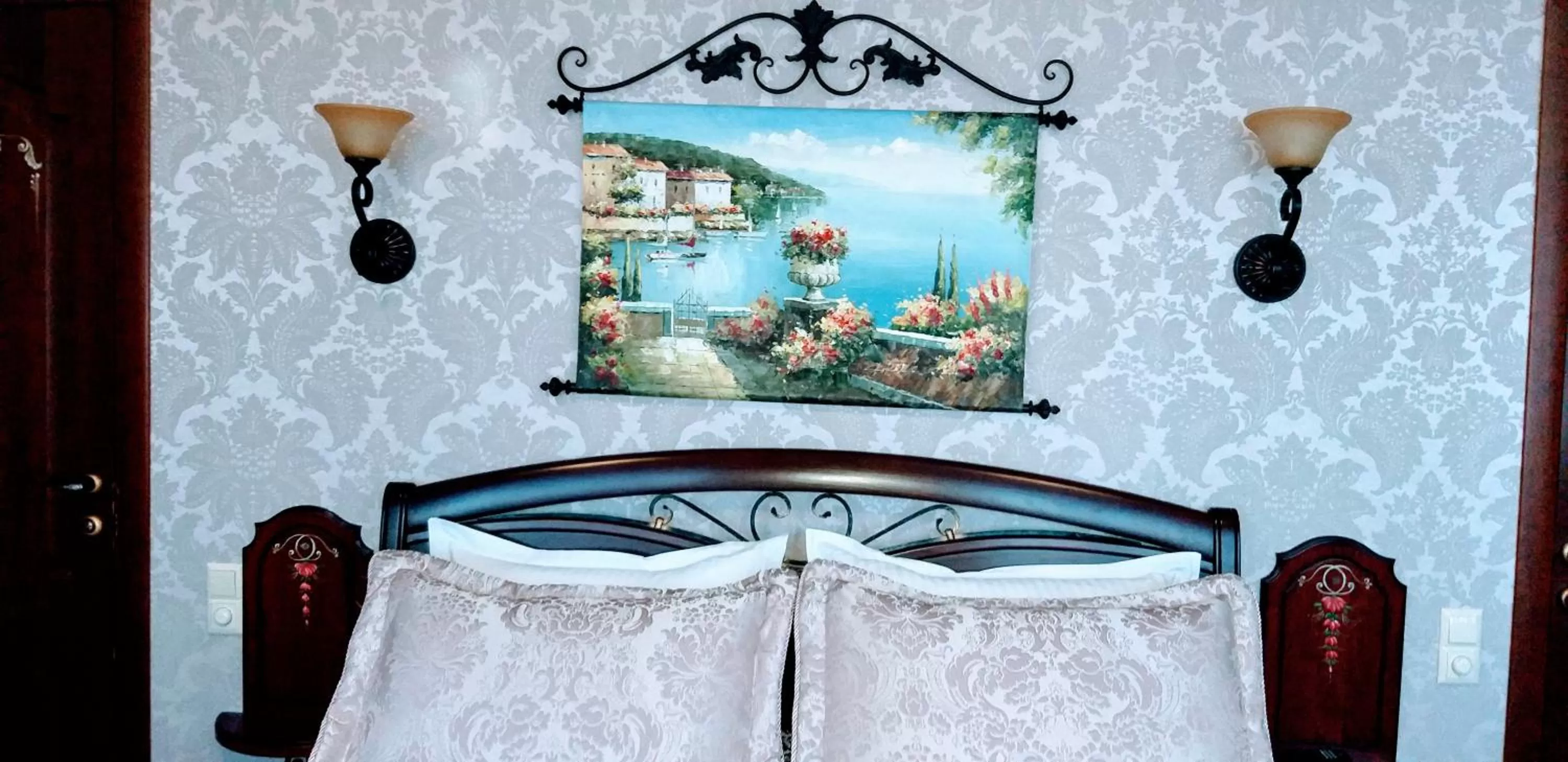 Superior Double Room in Shalanda