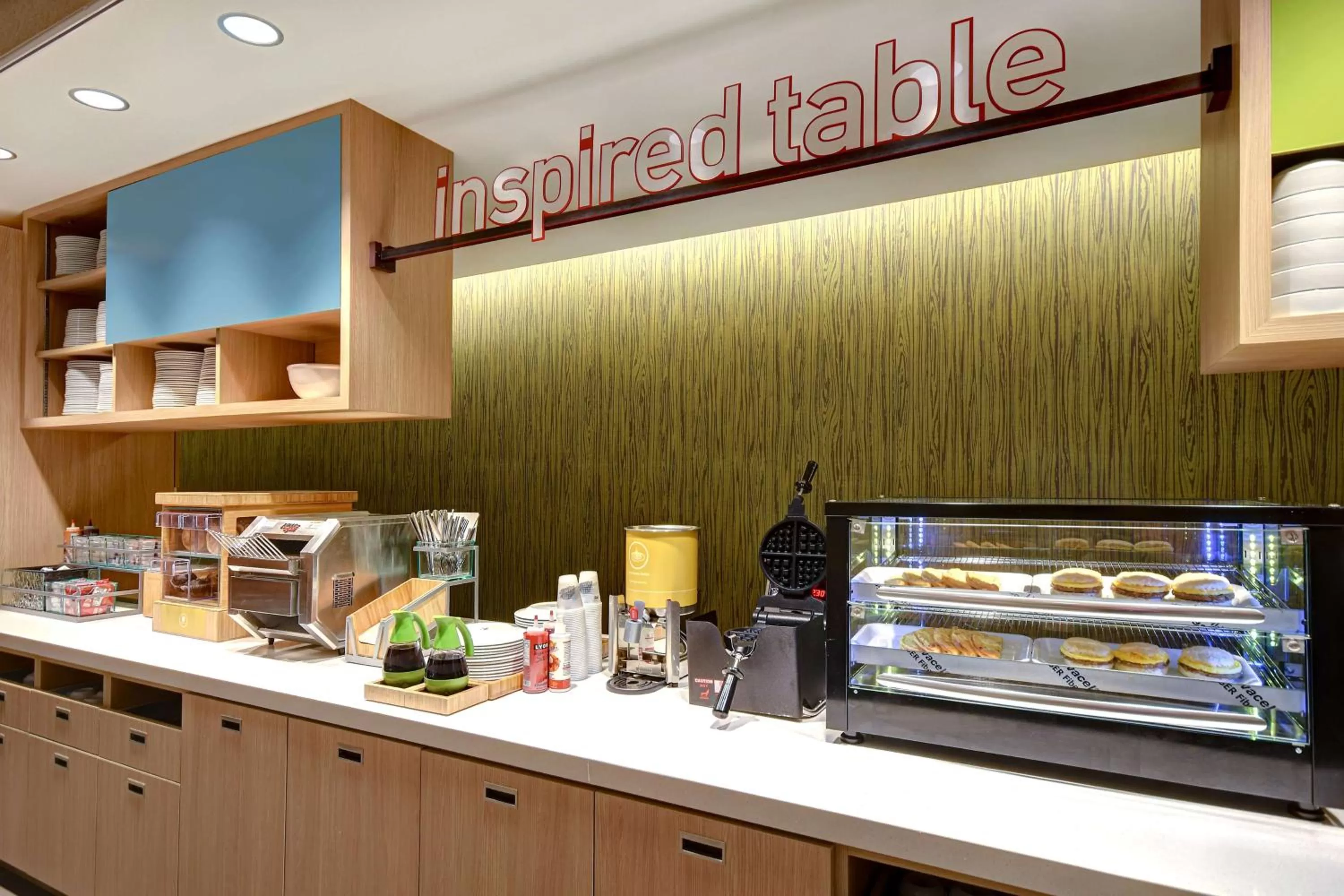 Breakfast in Home2 Suites by Hilton Troy