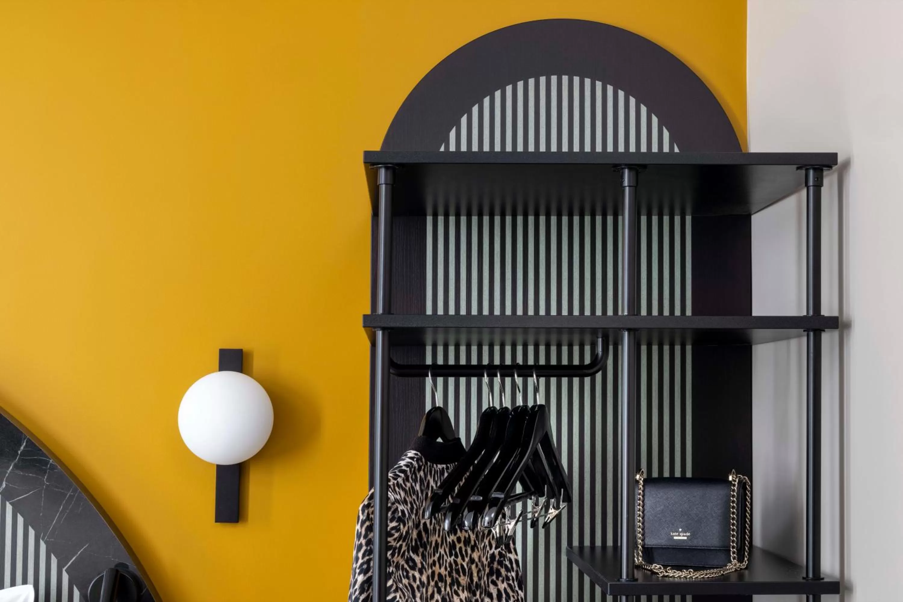 Decorative detail in Hôtel Regina Opéra Grands Boulevards