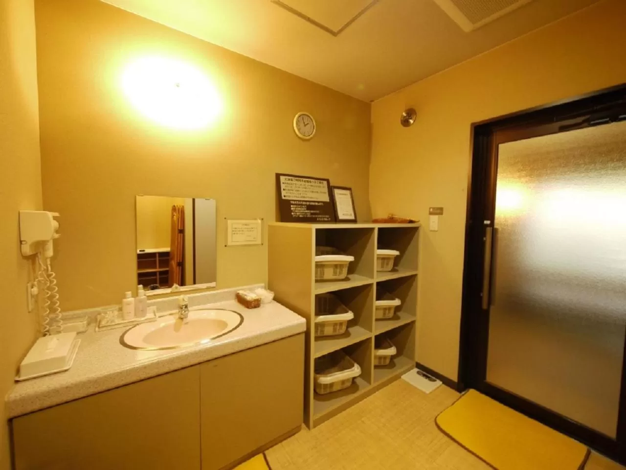 Public Bath in Hotel Route-Inn Court Minami Matsumoto