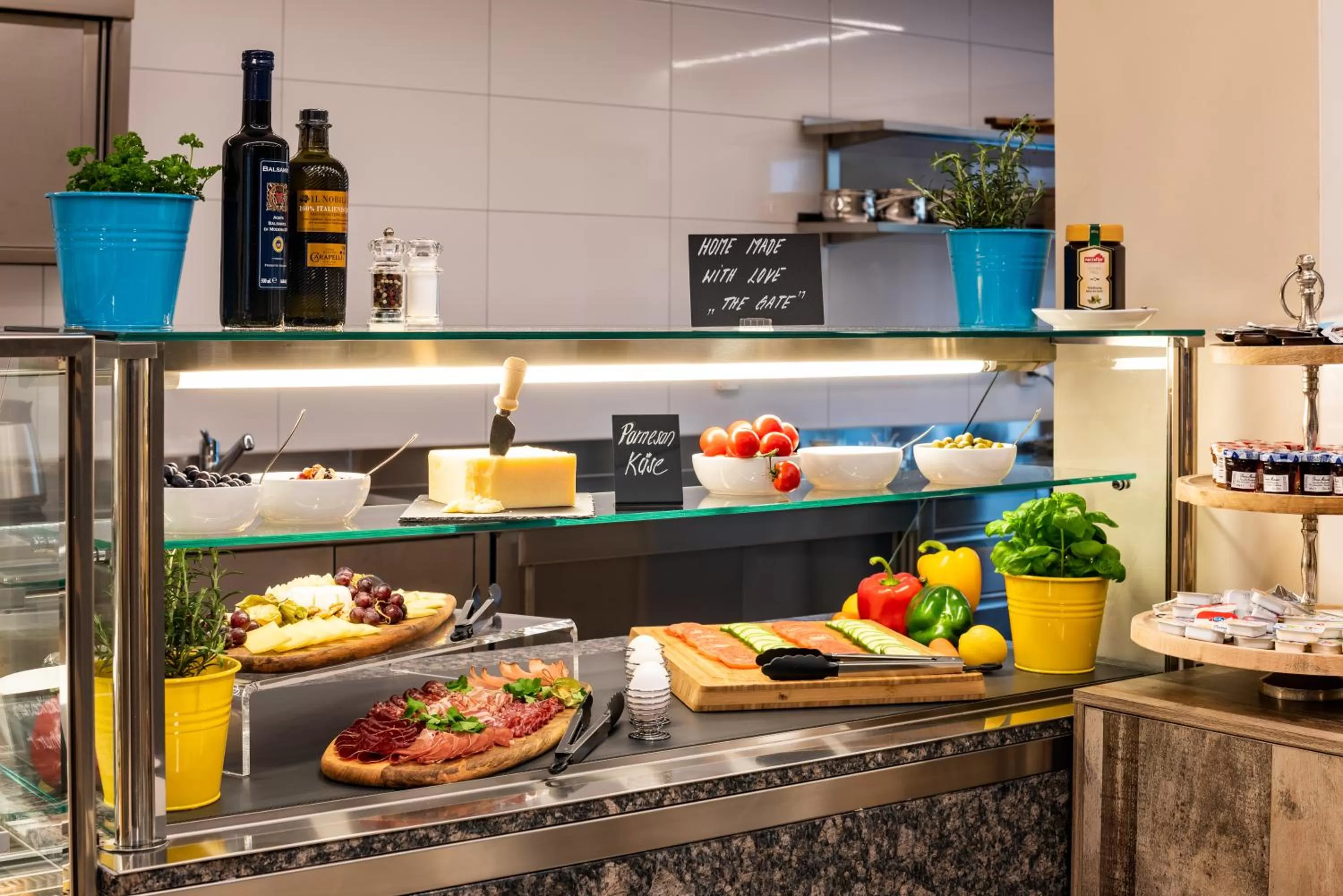 Food and drinks in The Gate Boutique Hotel Zürich