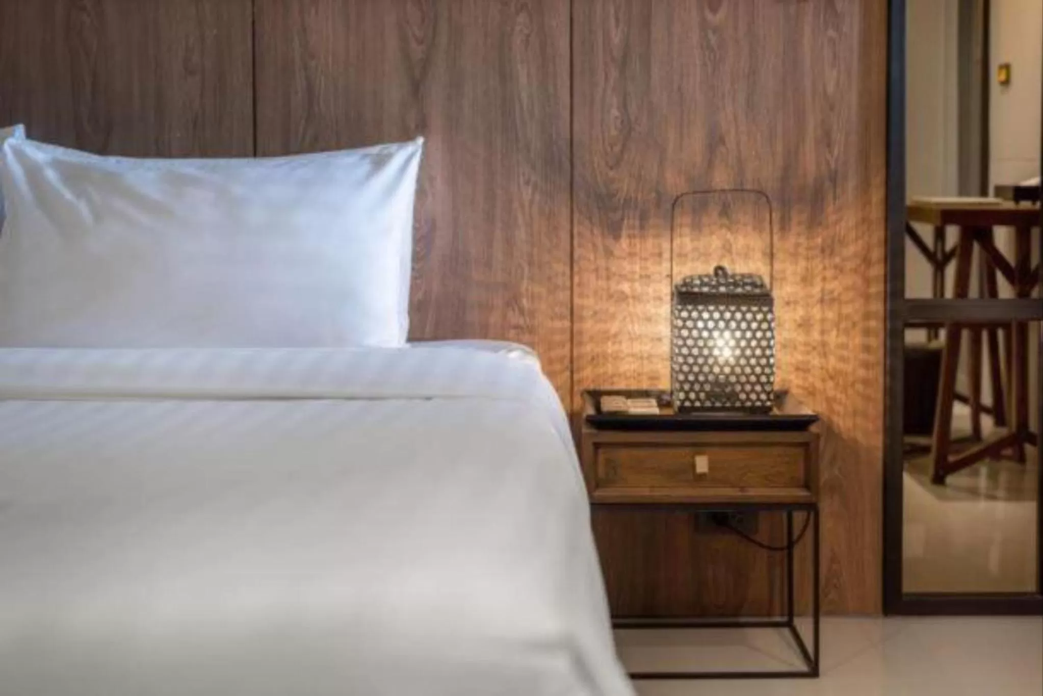 Bedroom, Bed in L Nimman