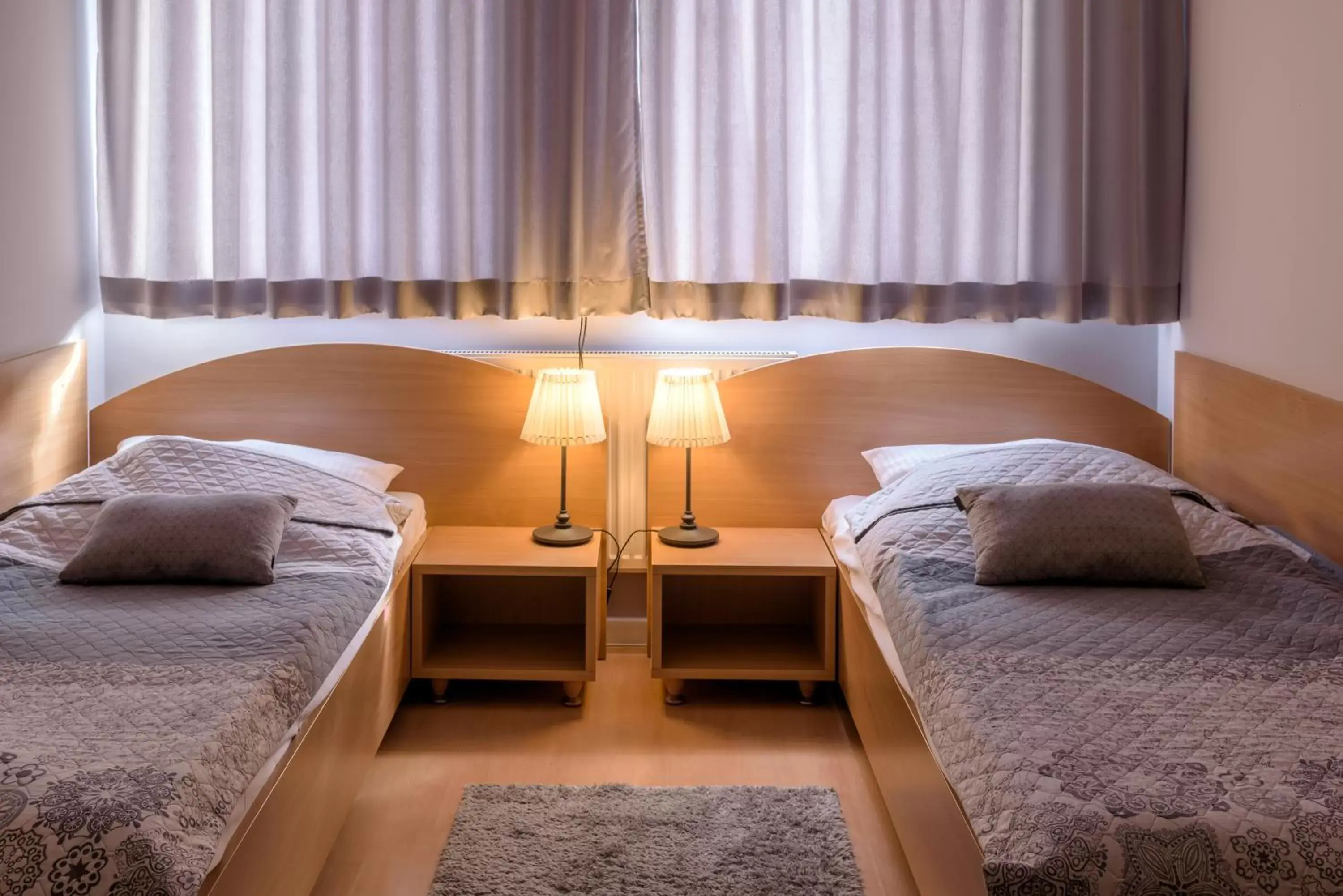 Large Twin Room - single occupancy in Tailor Hotel Sport & Conference Large Twin Room - single occupancy in Tailor Hotel Sport & Conference