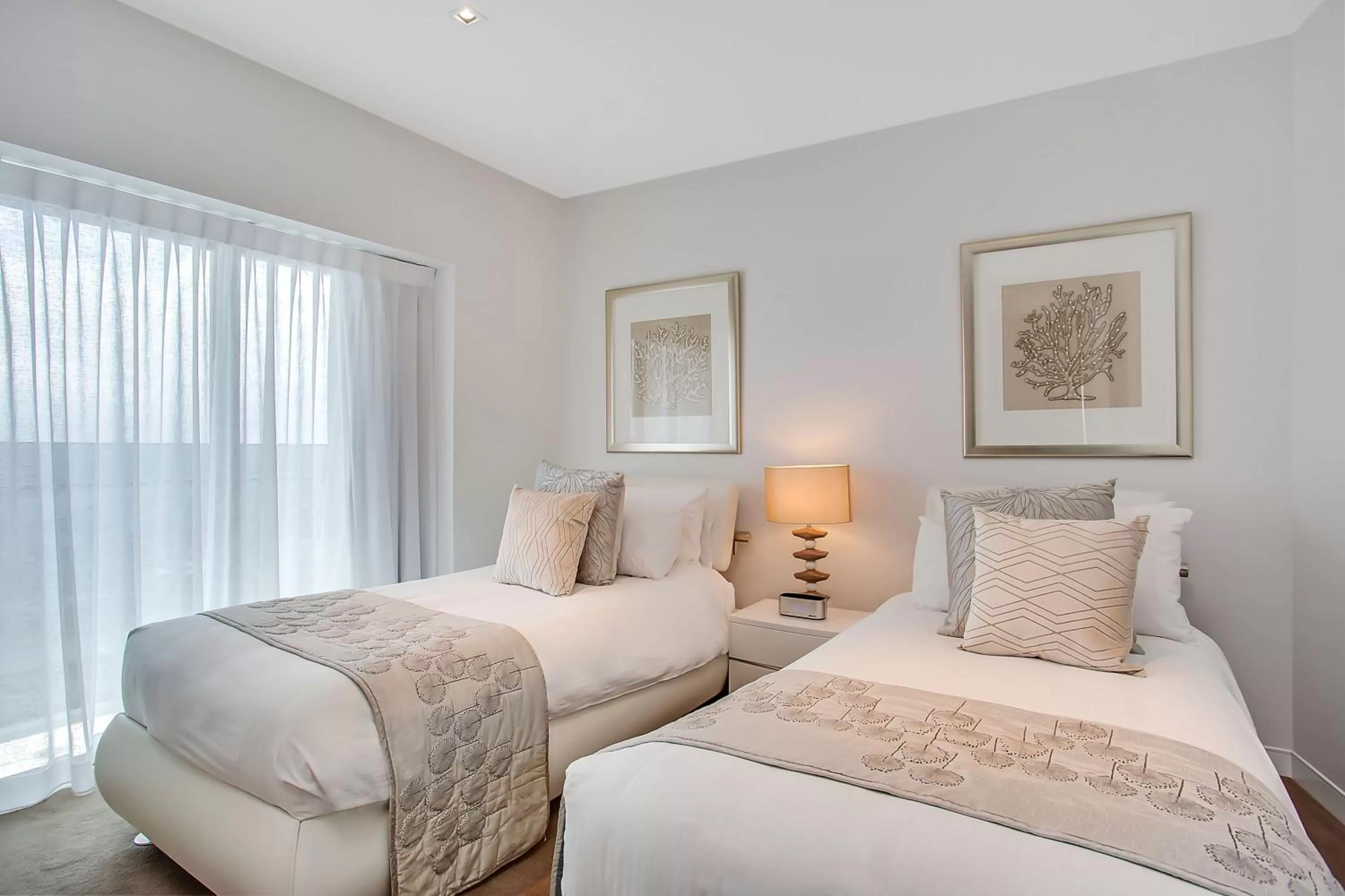 Bedroom, Bed in Peppers Soul Surfers Paradise