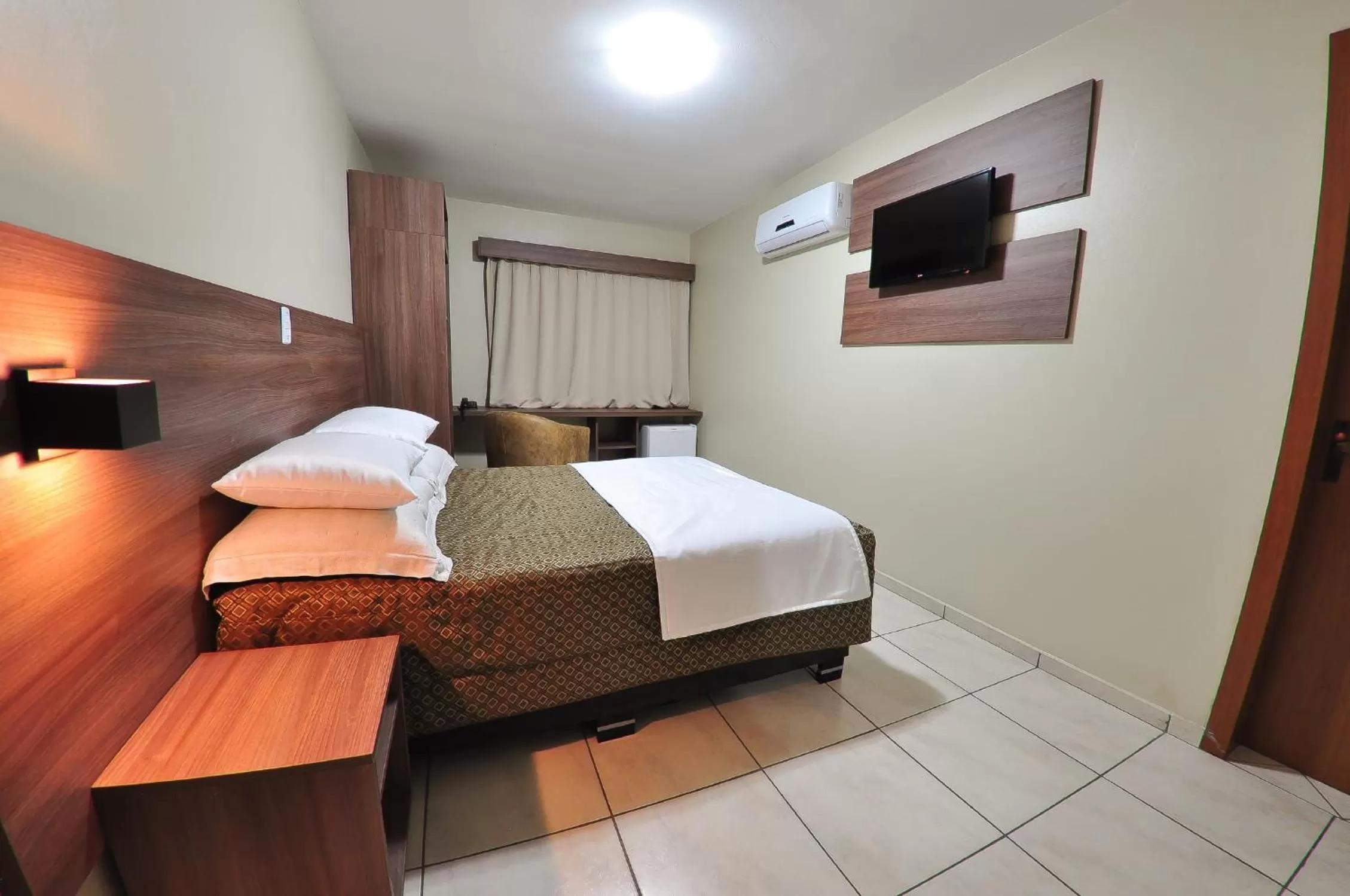 Bedroom, Bed in Vallér Montanha Hotel