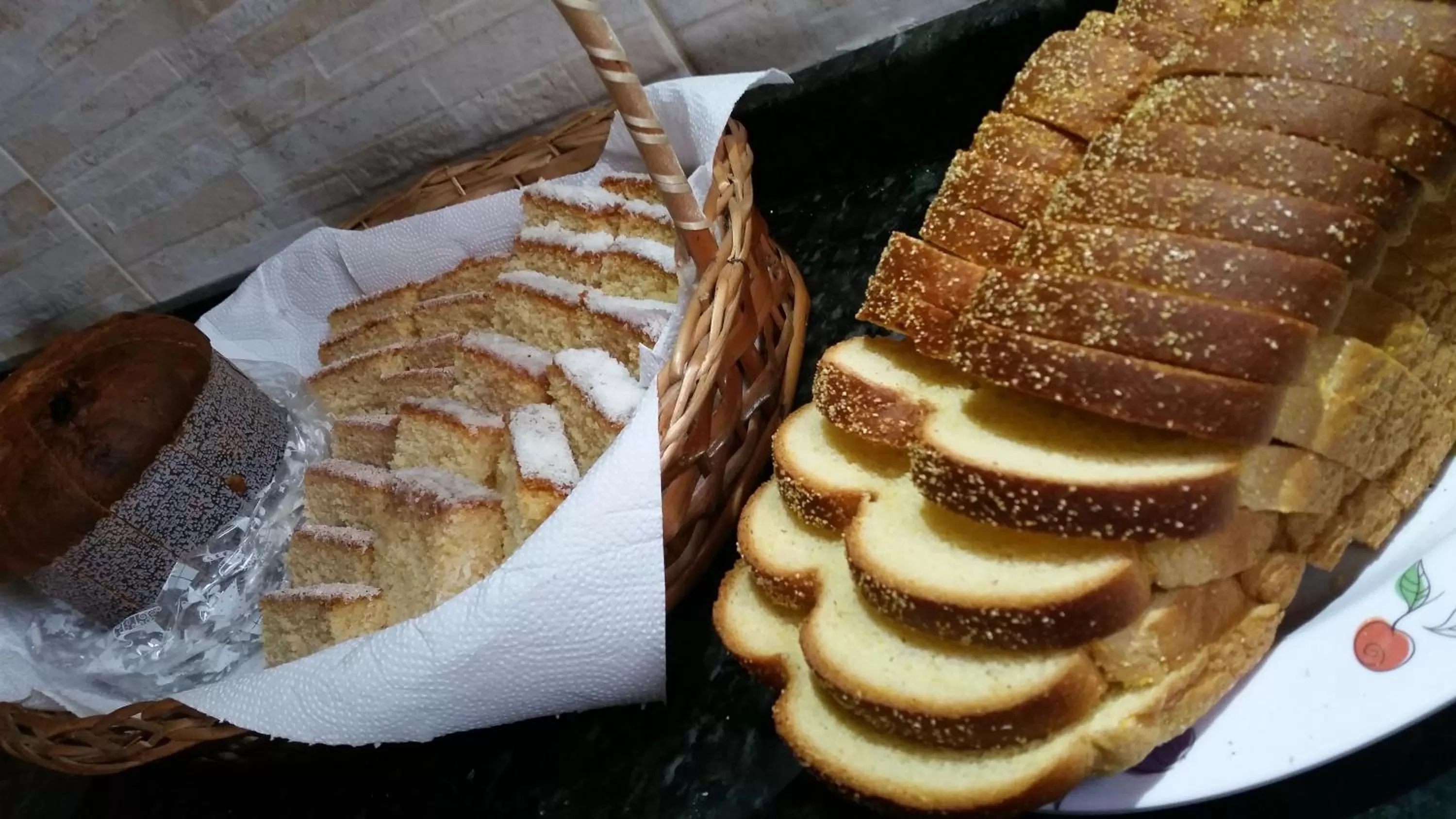 Buffet breakfast in Hotel Buriti Itupeva