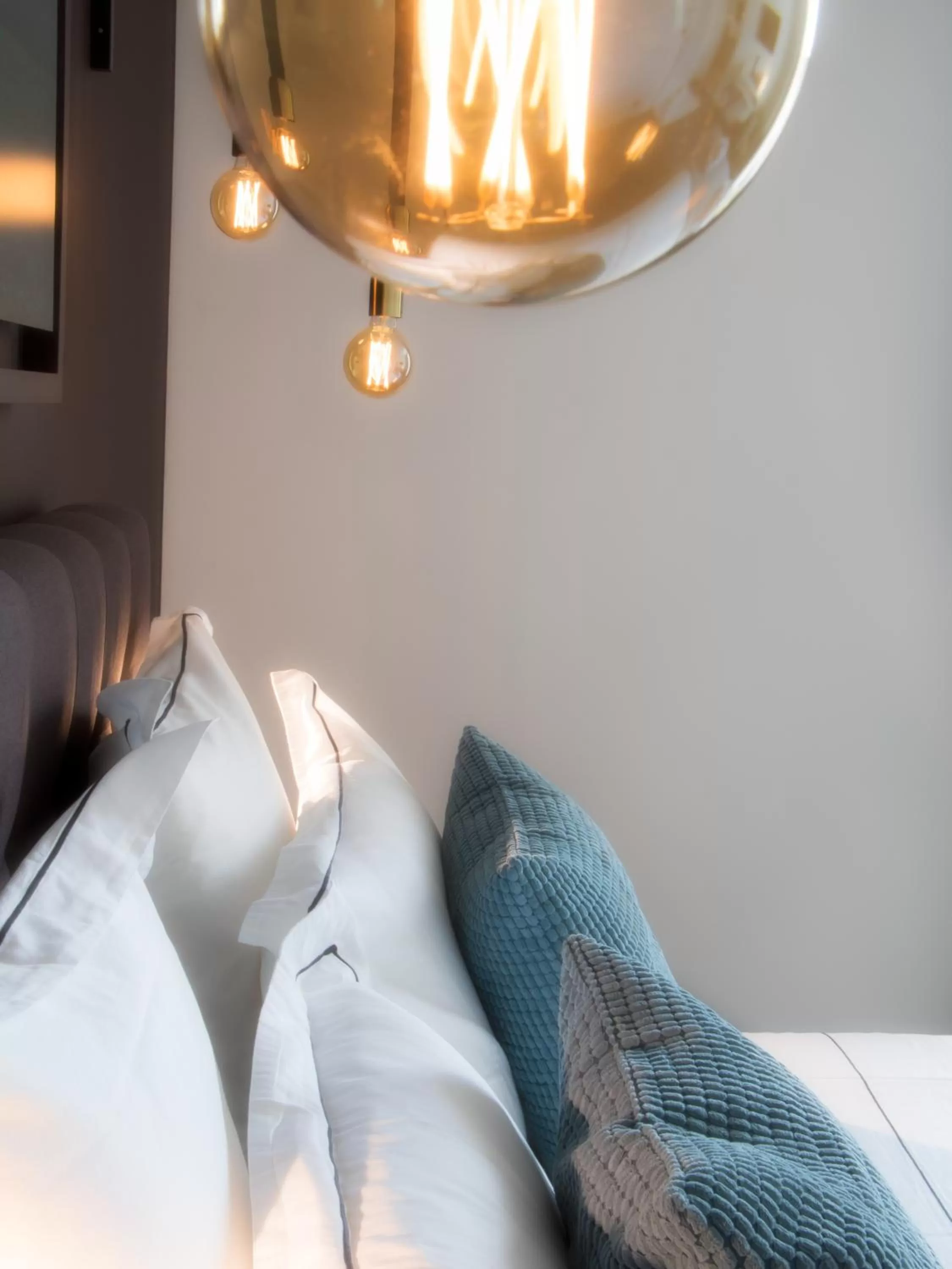 Bed in Hôtel-Restaurant Bel Ami